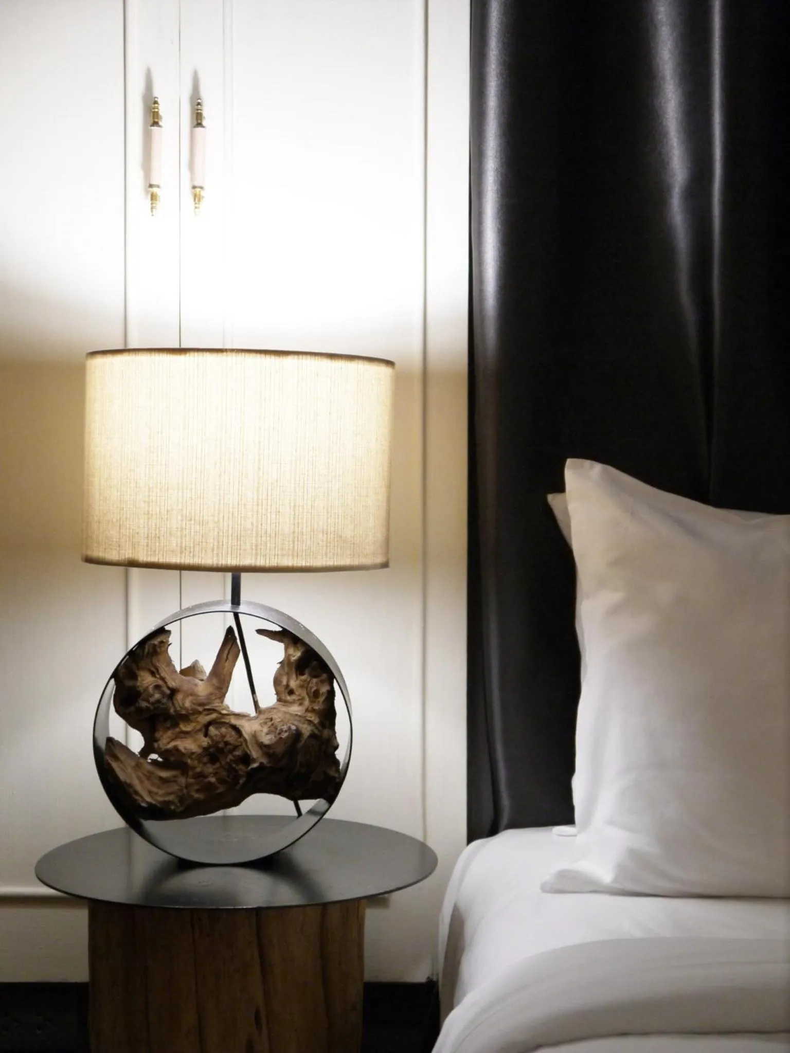 Photo of the whole room, Bed in Sabaiday Guesthouse Nimman