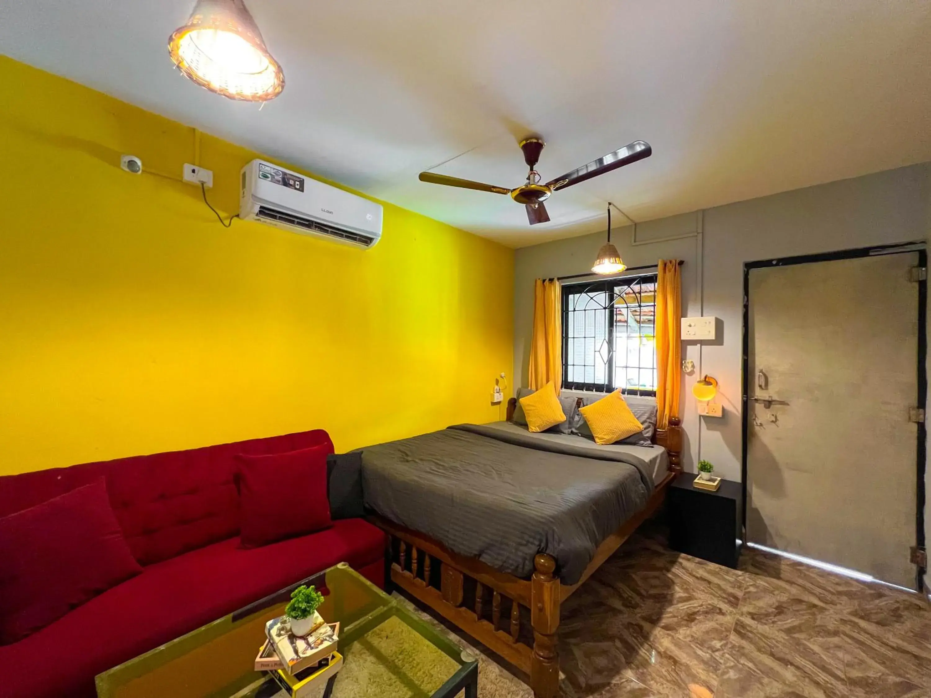 Double Room with Private Bathroom in Whoopers Hostel Palolem Double Room with Private Bathroom in Whoopers Hostel Palolem