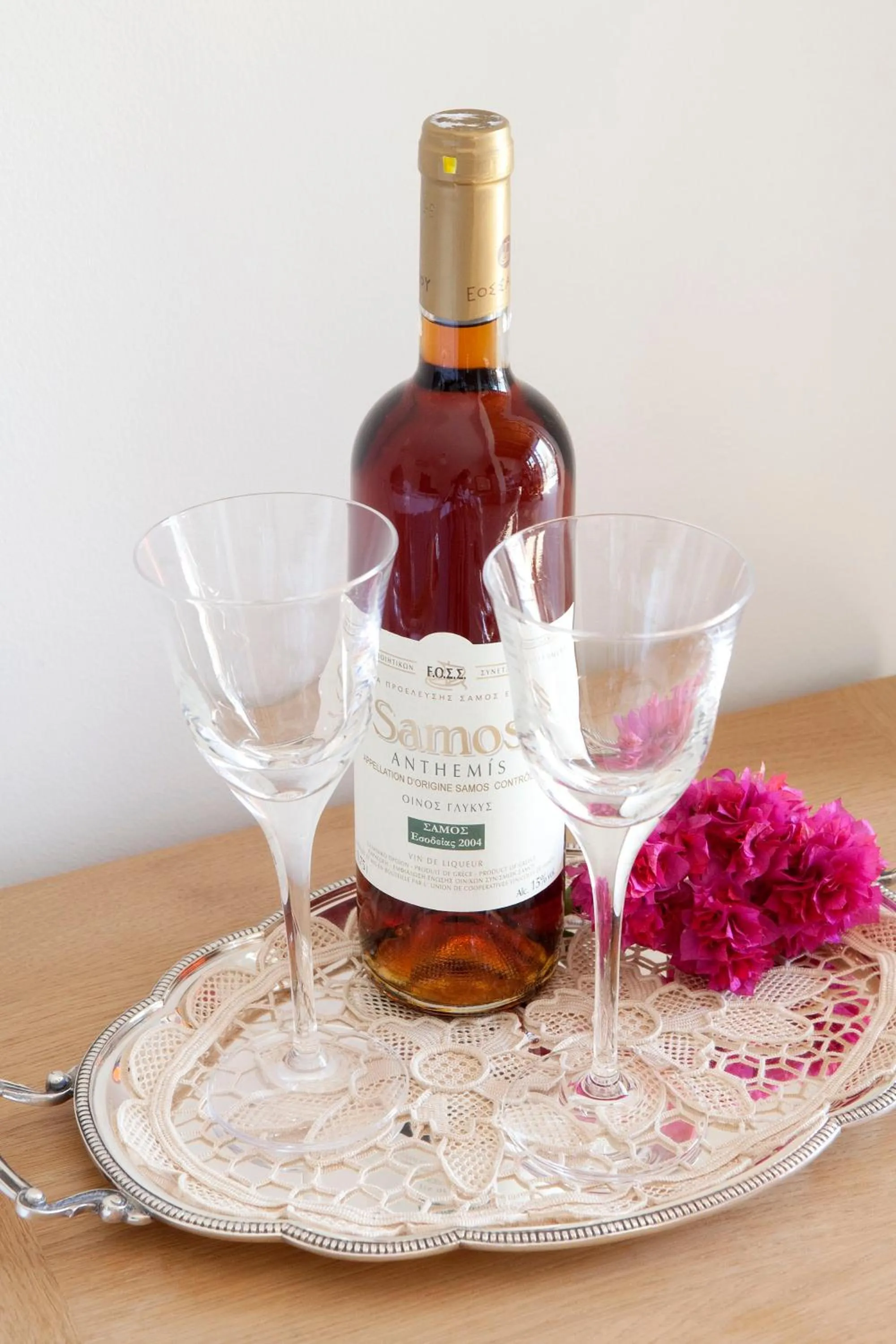 Food and drinks in Notis Hotel