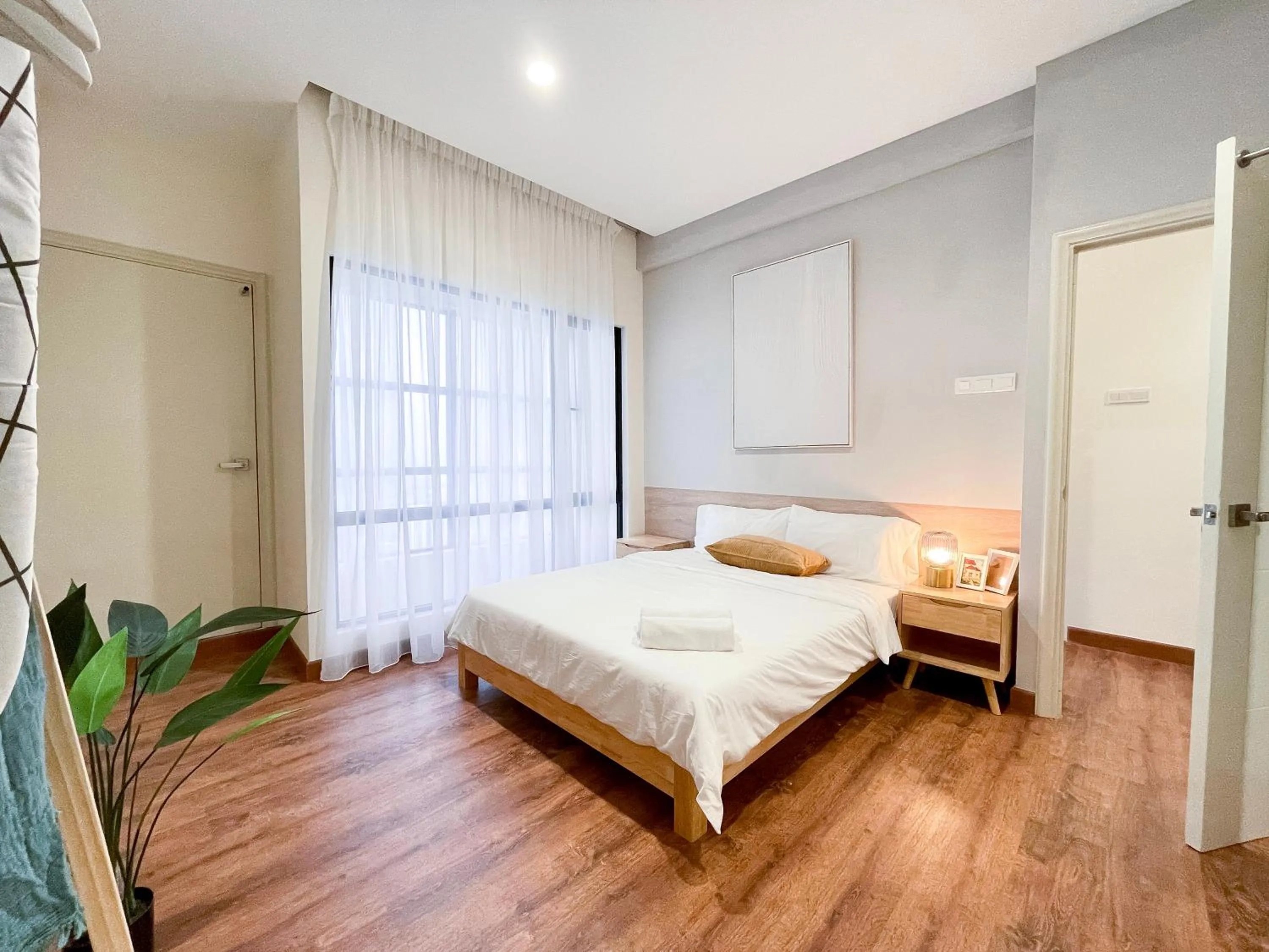 Bed in Arte Mont Kiara by CozyNest