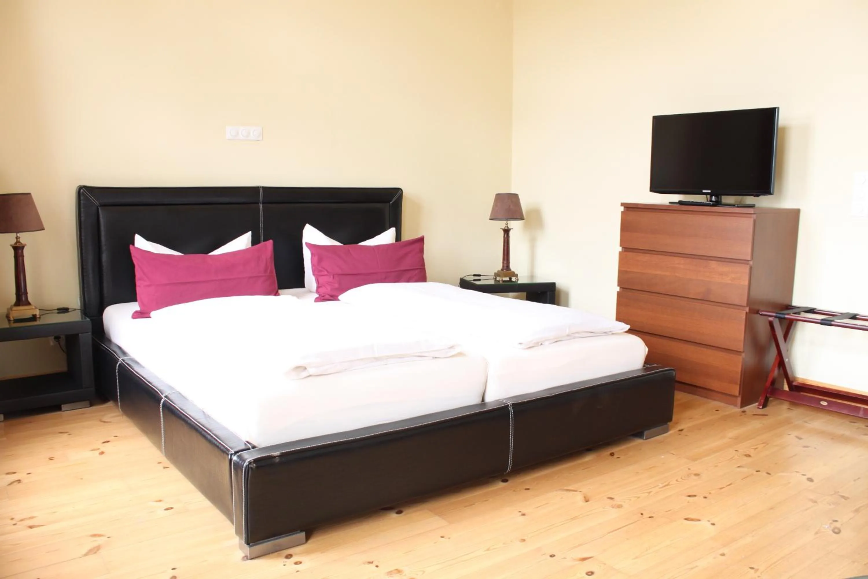 Bed in Hotel Villa Sommer