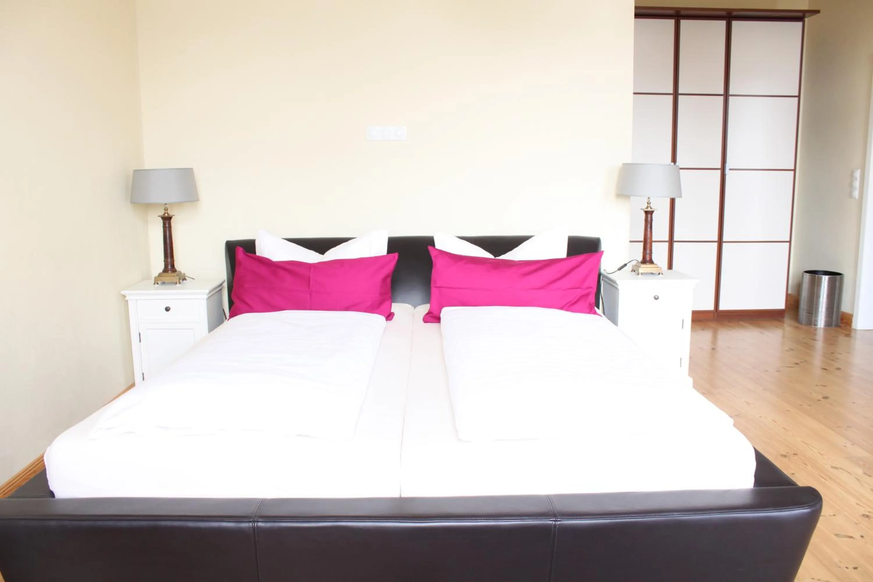 Bed in Hotel Villa Sommer