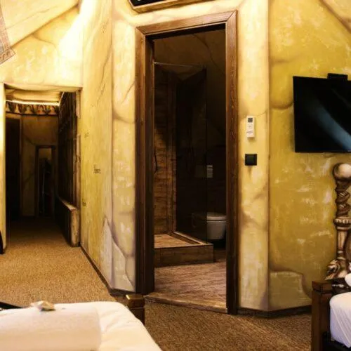 Bed in Excalibur miniHotel