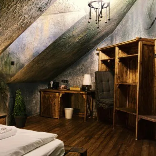 Bed in Excalibur miniHotel