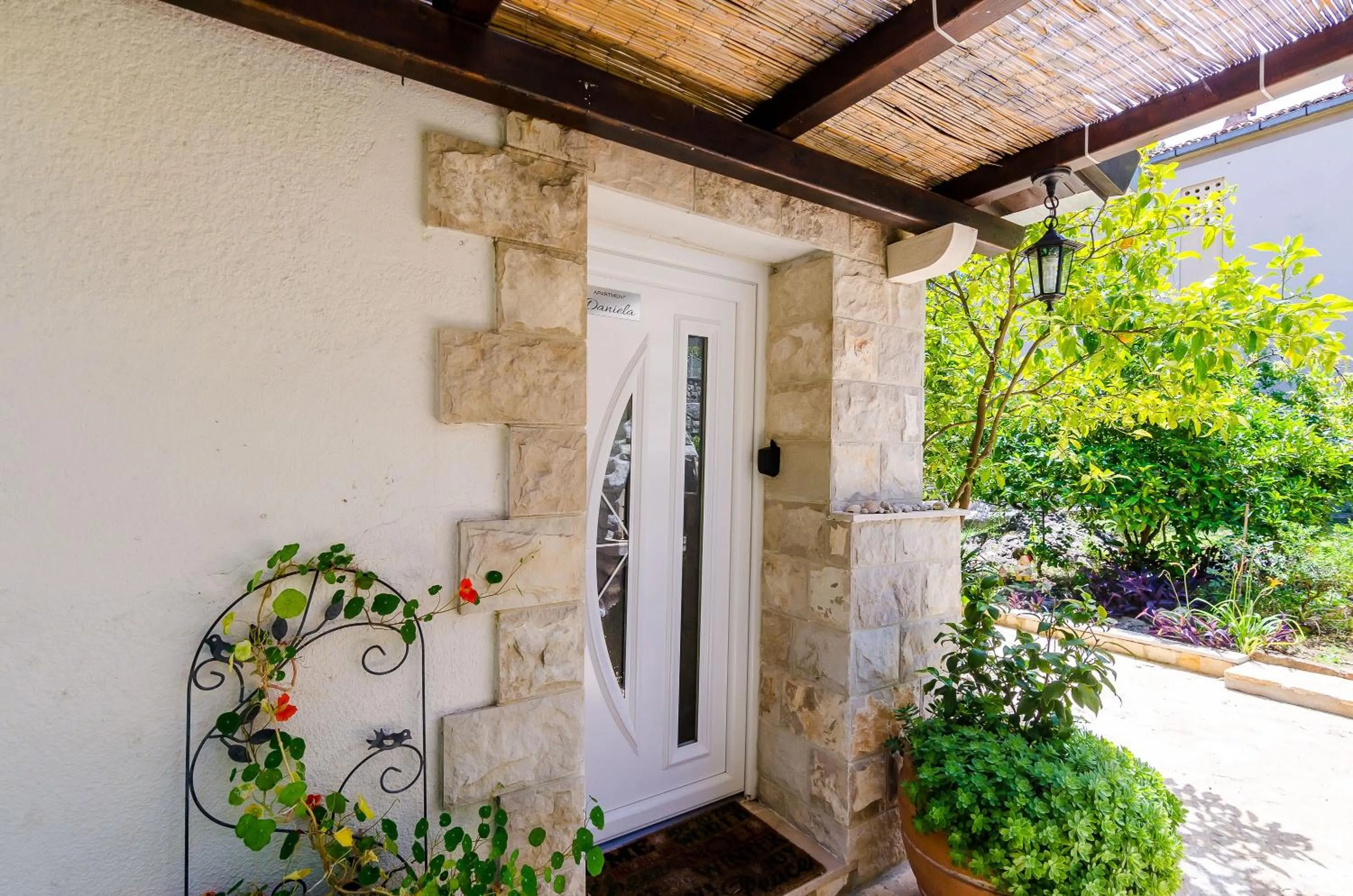 Facade/entrance in Camelia Luxury Apartments