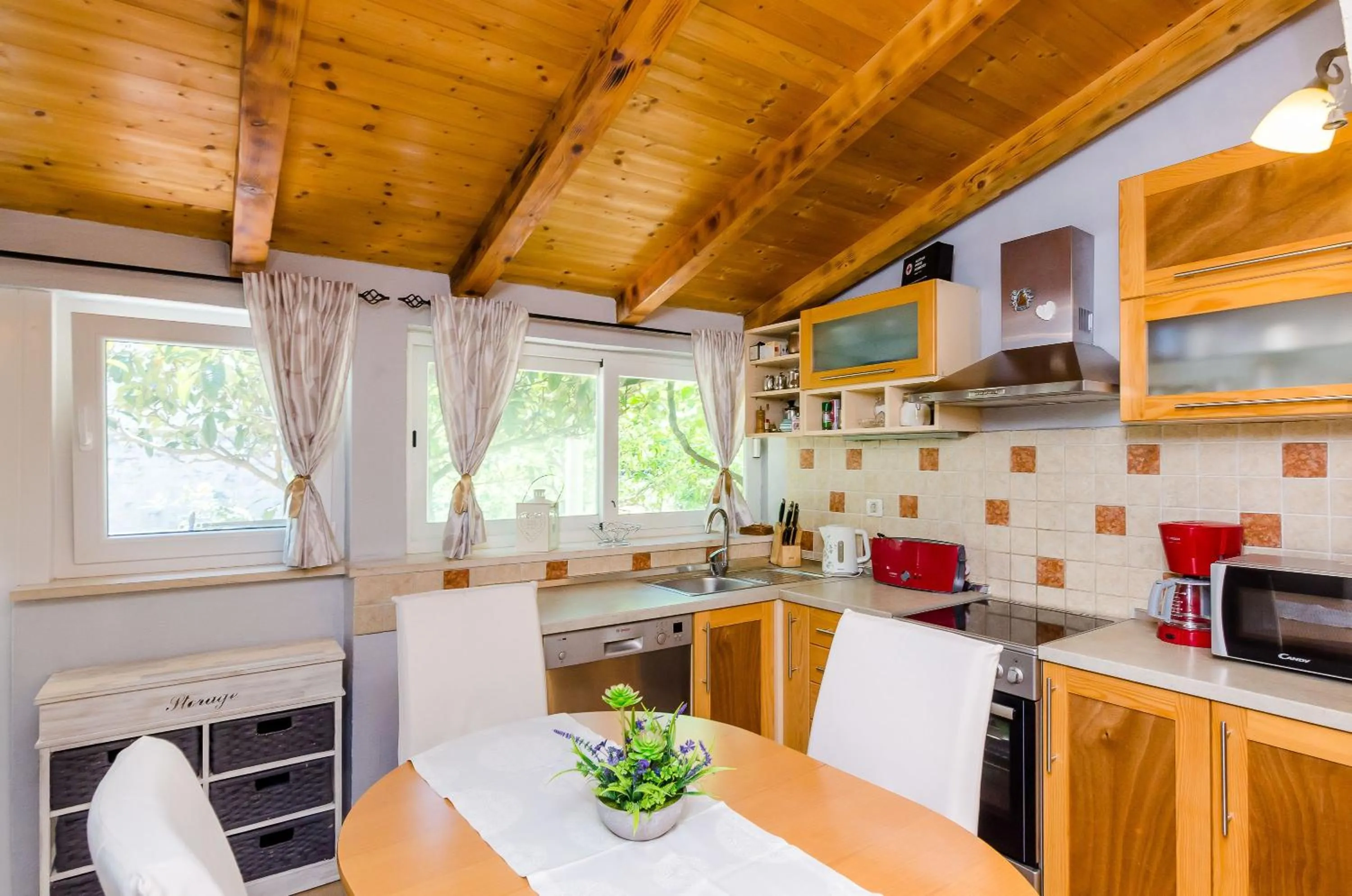 Dining area in Camelia Luxury Apartments