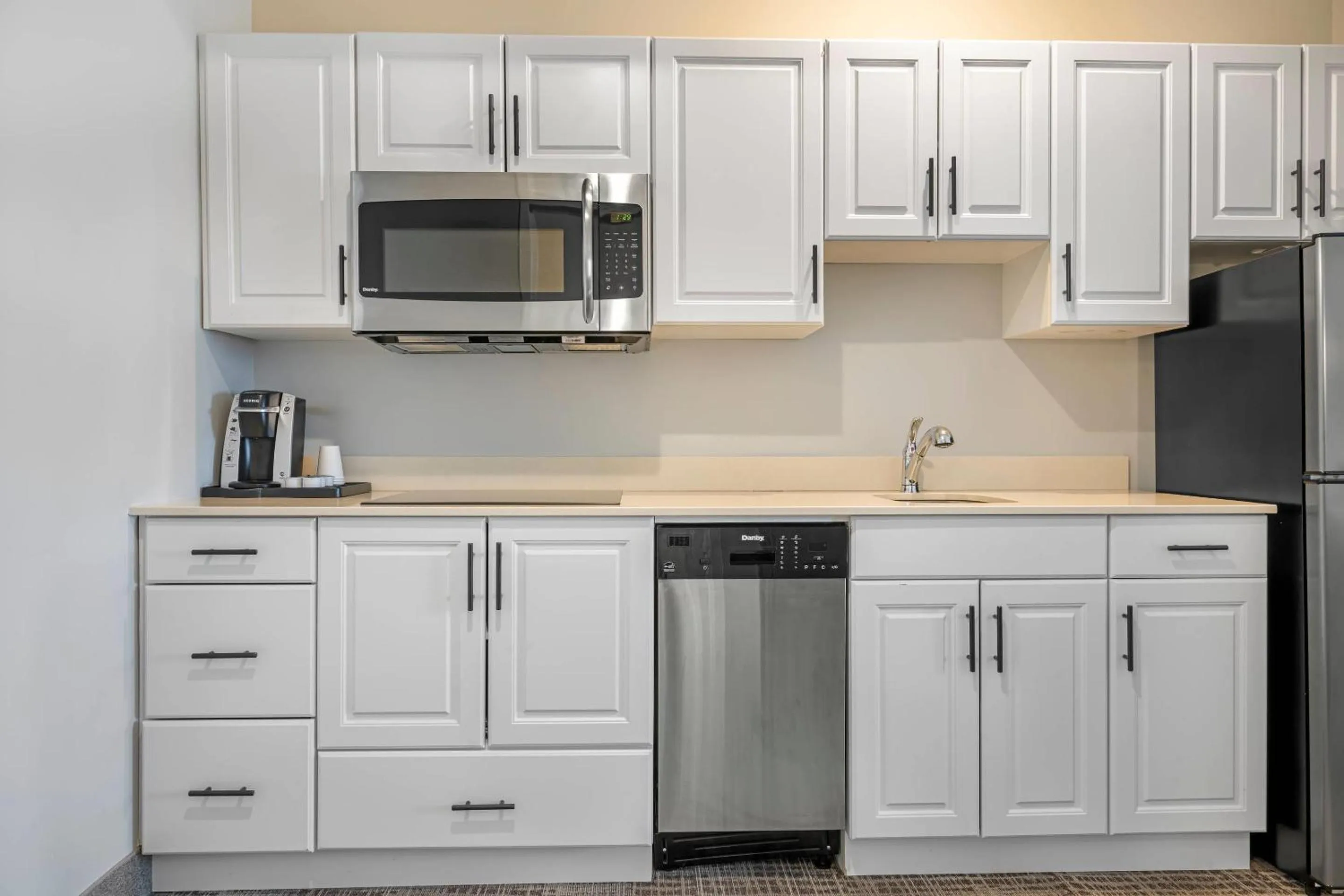 Bedroom in Amsterdam Inn & Suites, an Ascend Collection Hotel