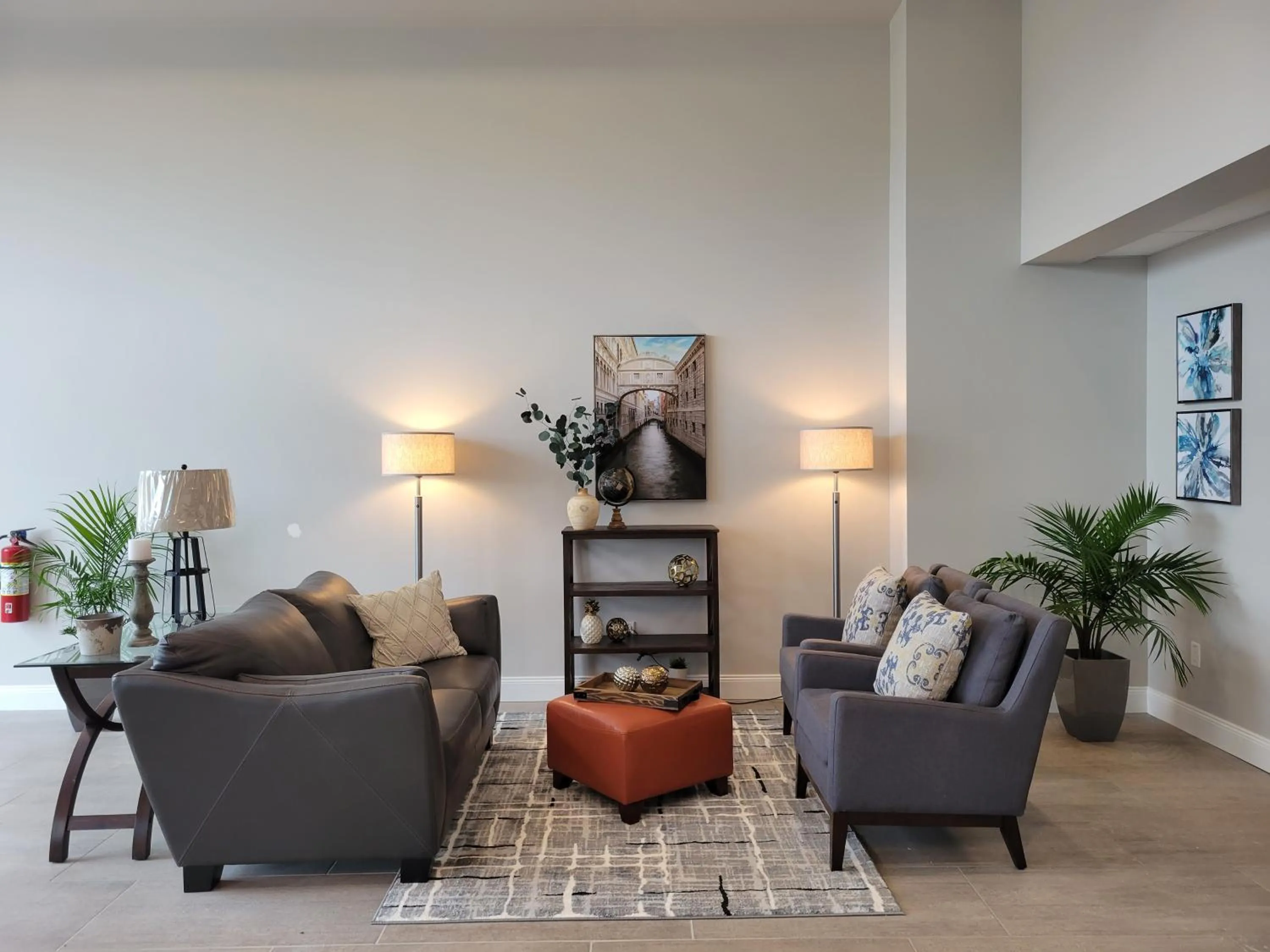 Lobby or reception in Amsterdam Inn & Suites, an Ascend Collection Hotel