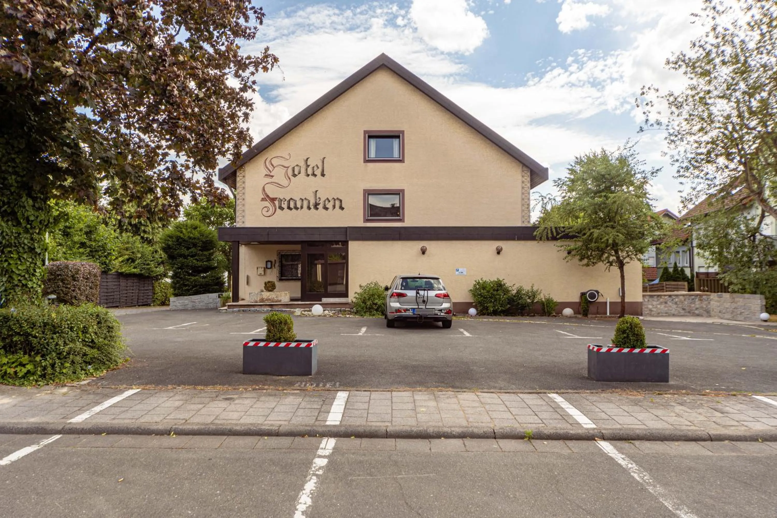 Property building in Hotel Franken