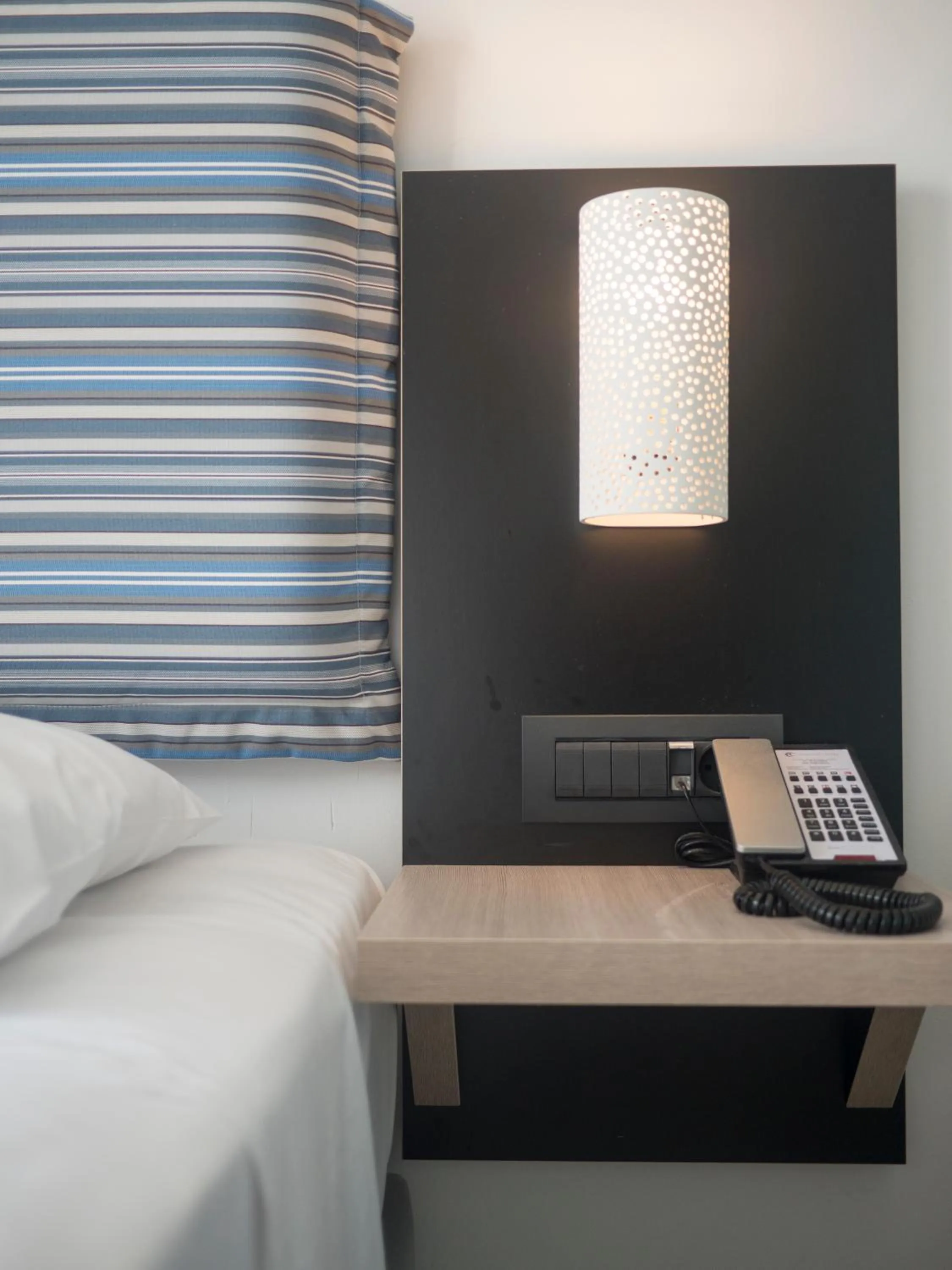 Bedroom, Bed in Lymberia Hotel