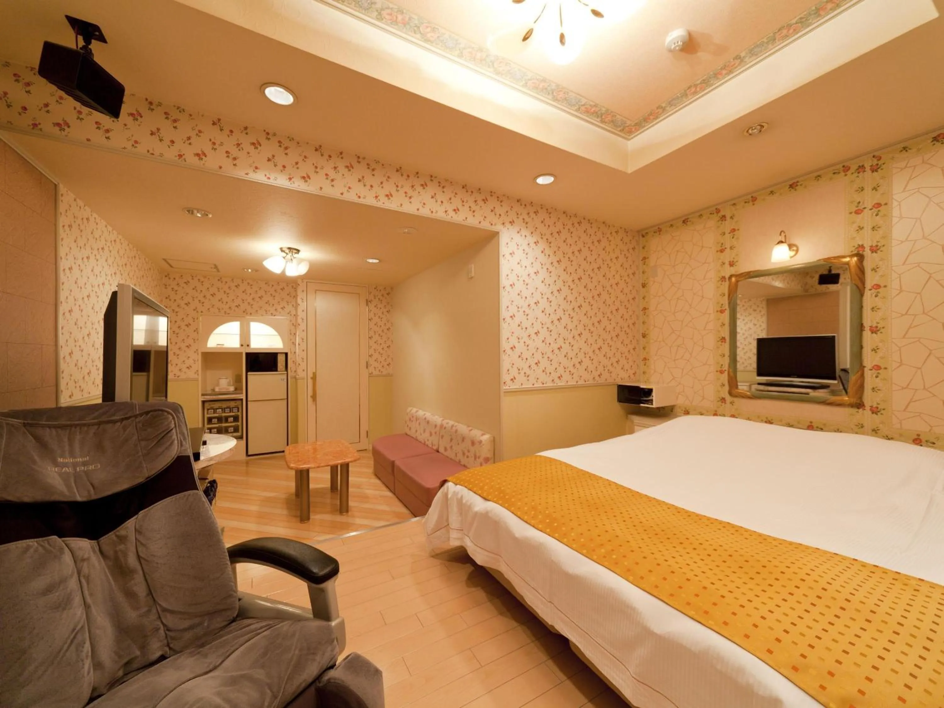 Photo of the whole room, Bed in Hotel Fine Garden Matsuzaka II