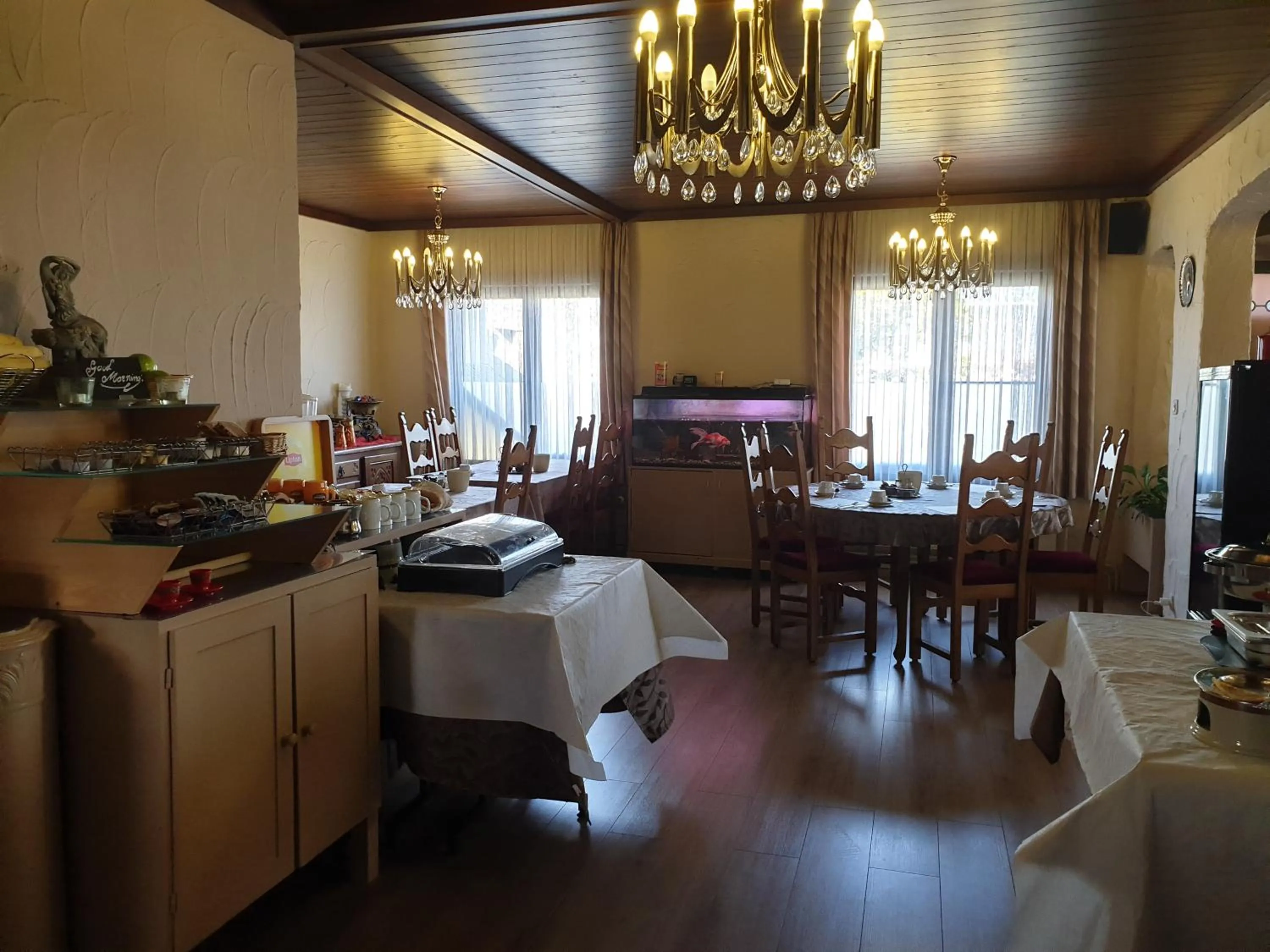 Dining area in Hostellerie Daiseldaele