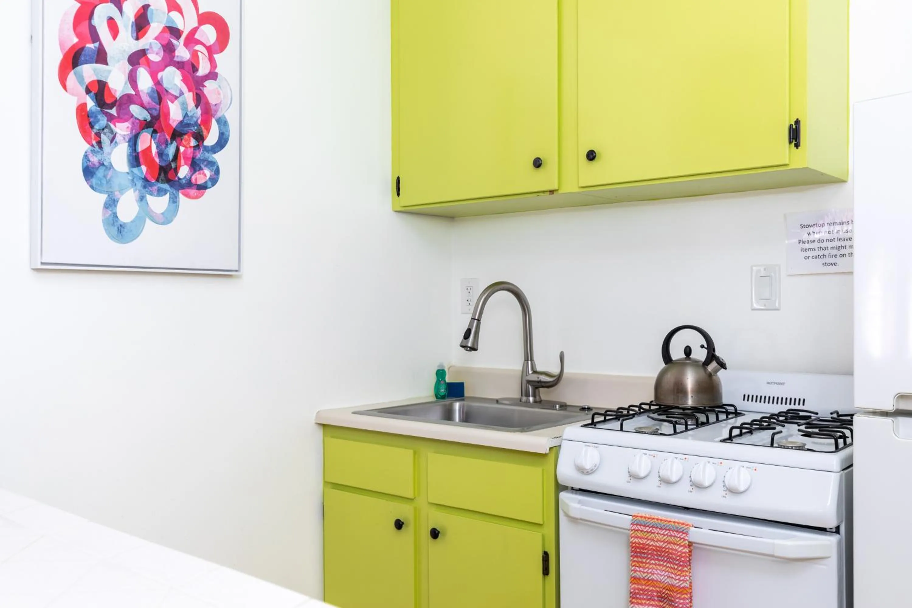 Kitchen or kitchenette in Float Palm Springs - Adults Only