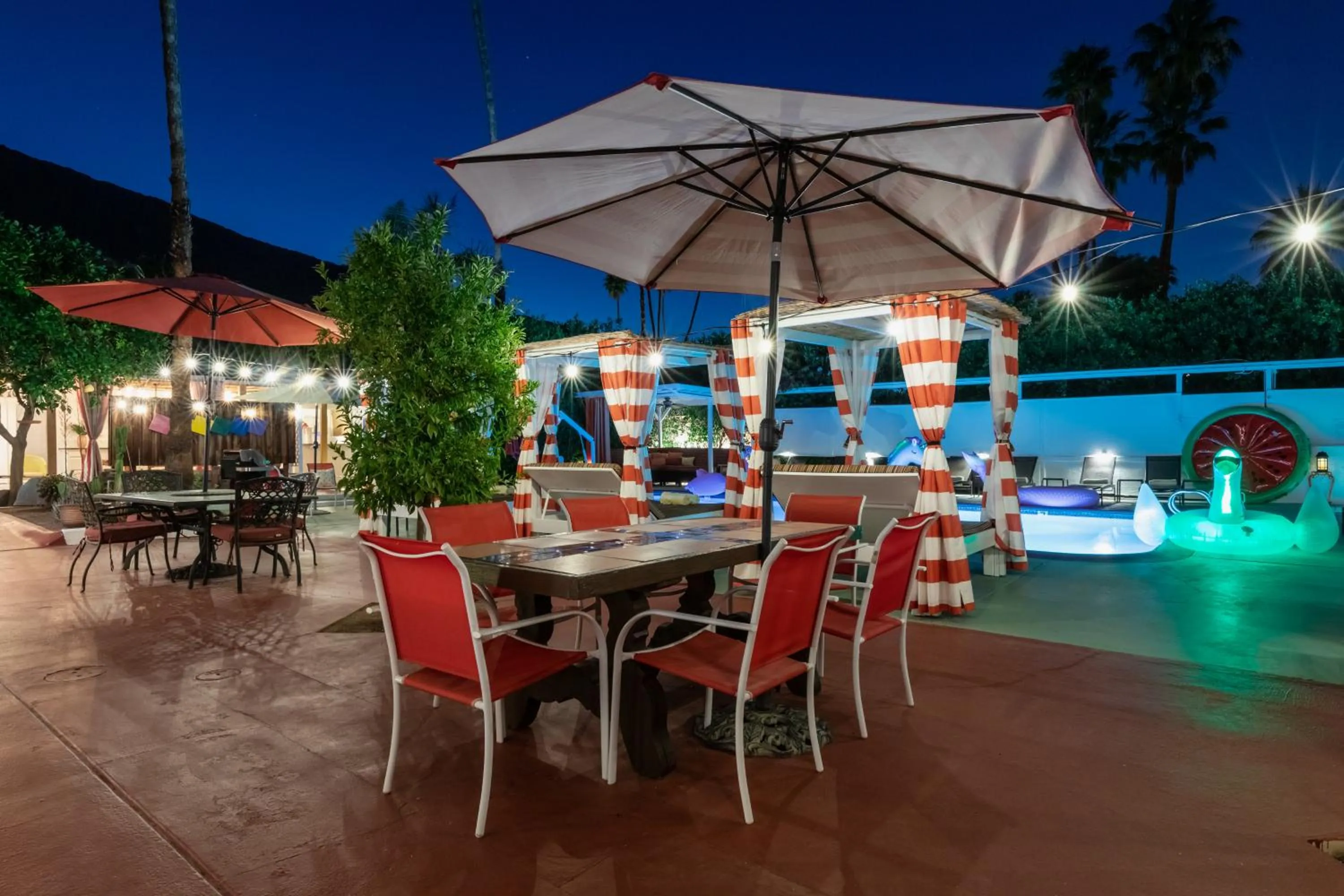Patio in Float Palm Springs - Adults Only
