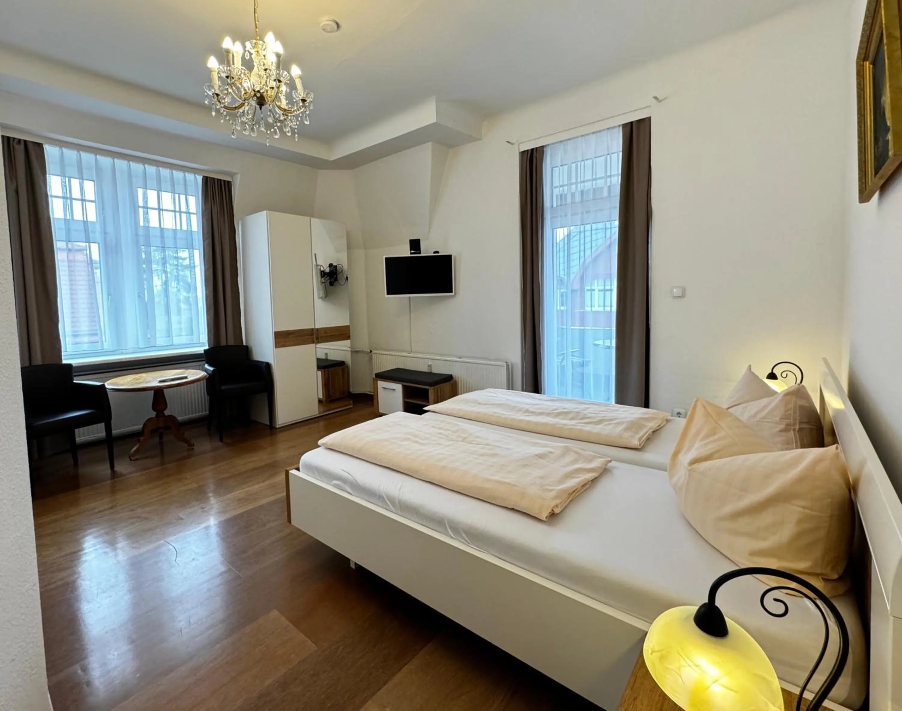 Bed in Hotel Zu den Linden