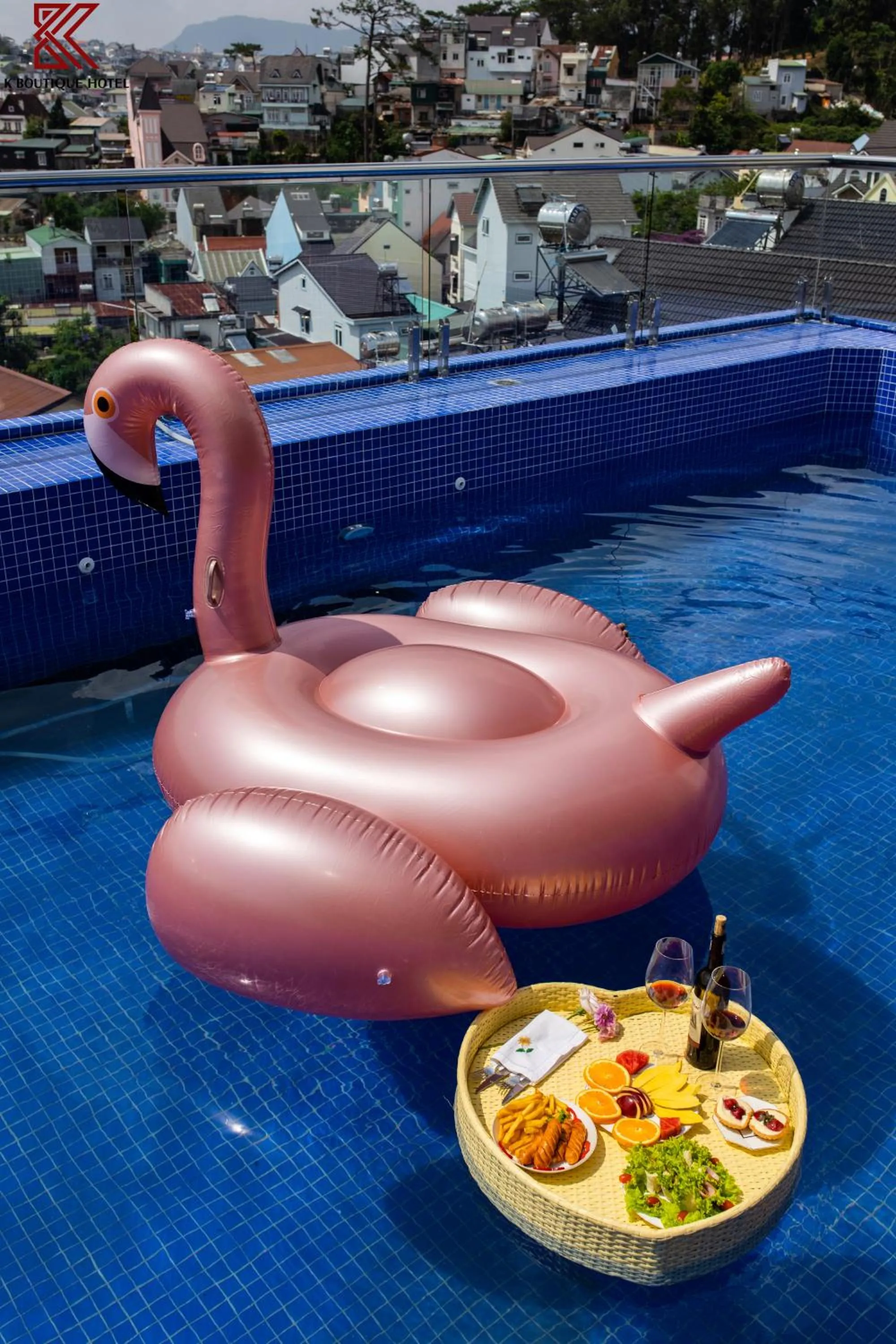 Swimming pool in TTR Skypool View Hotel