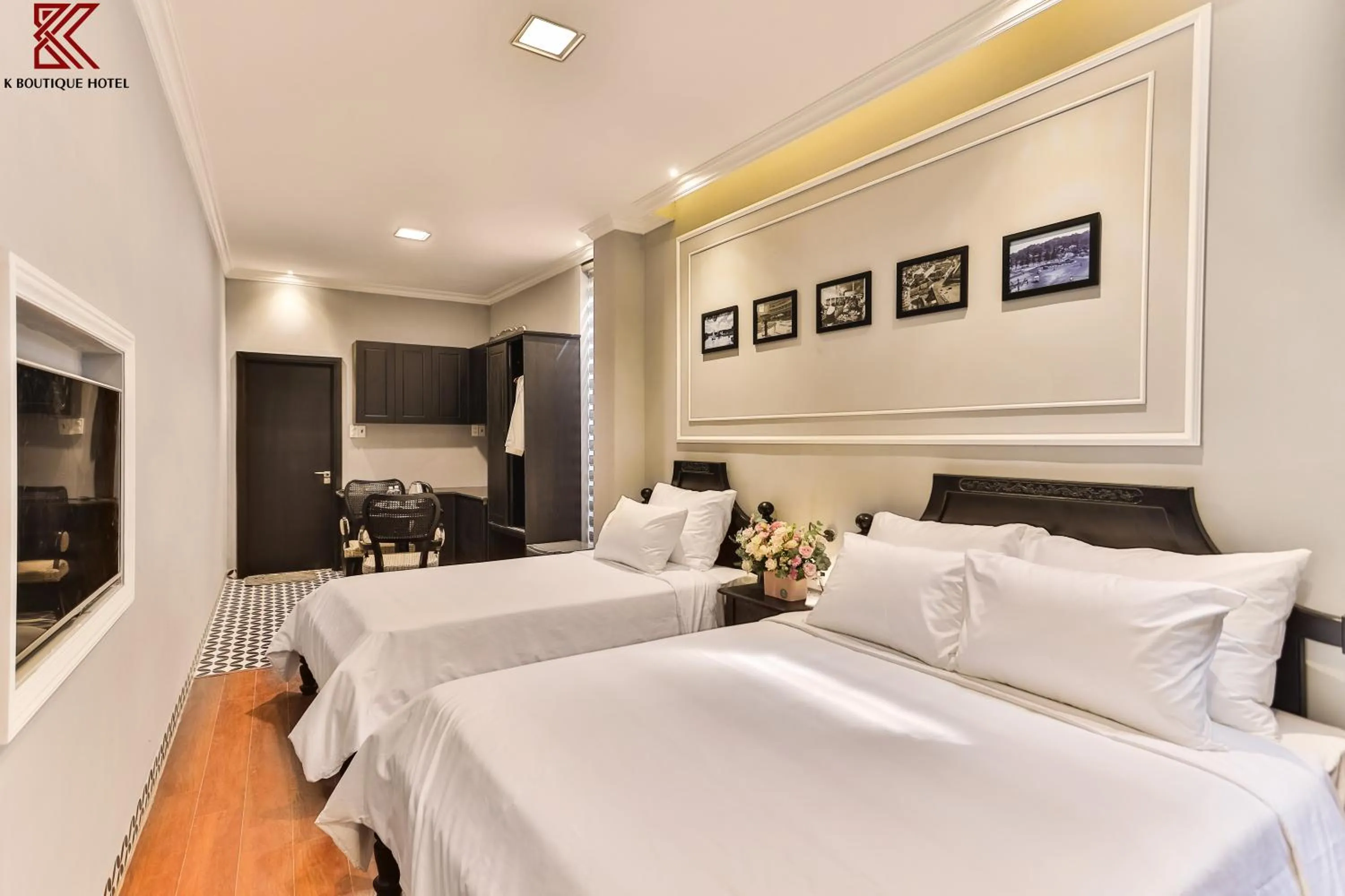 Bed in TTR Skypool View Hotel