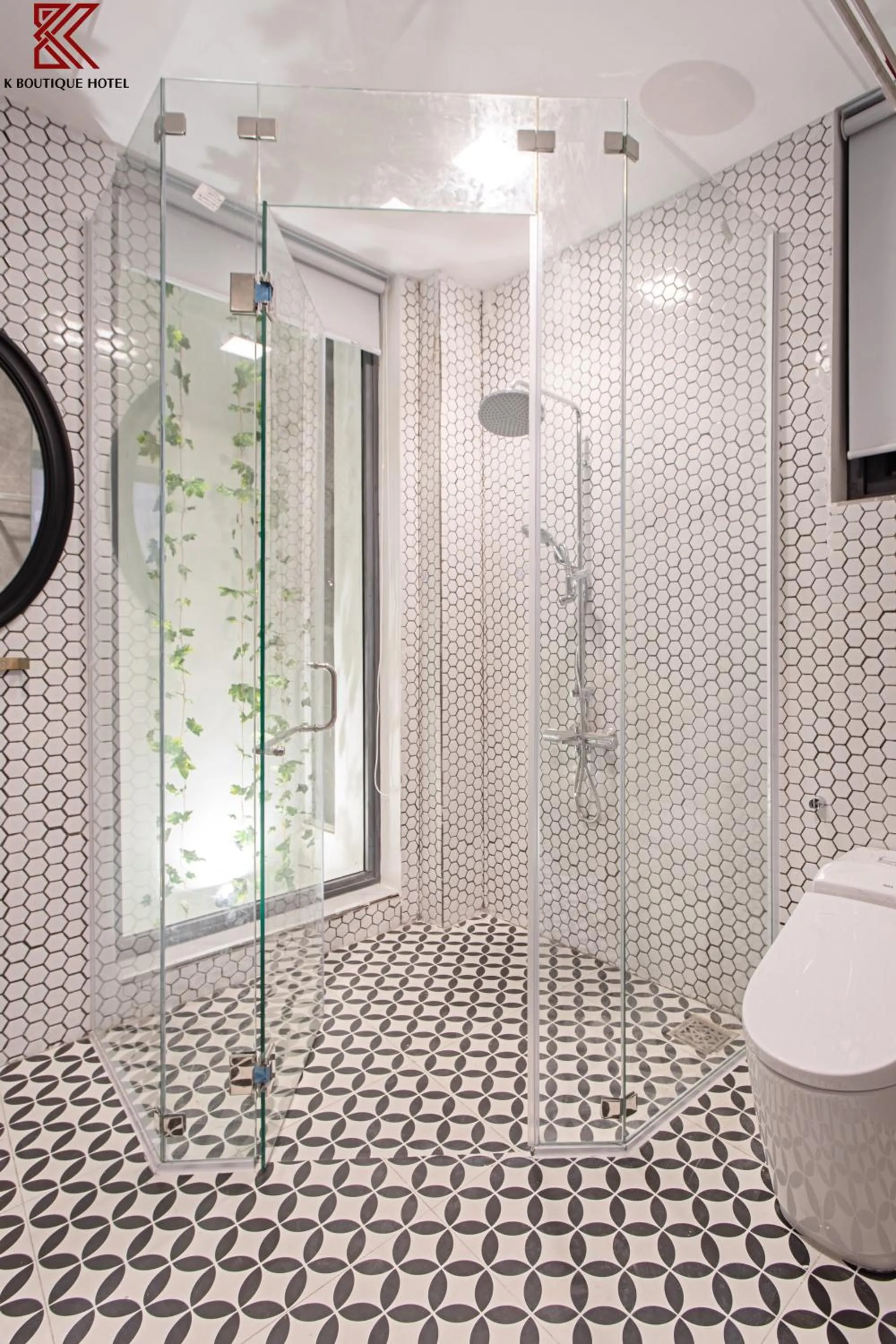 Bathroom in TTR Skypool View Hotel