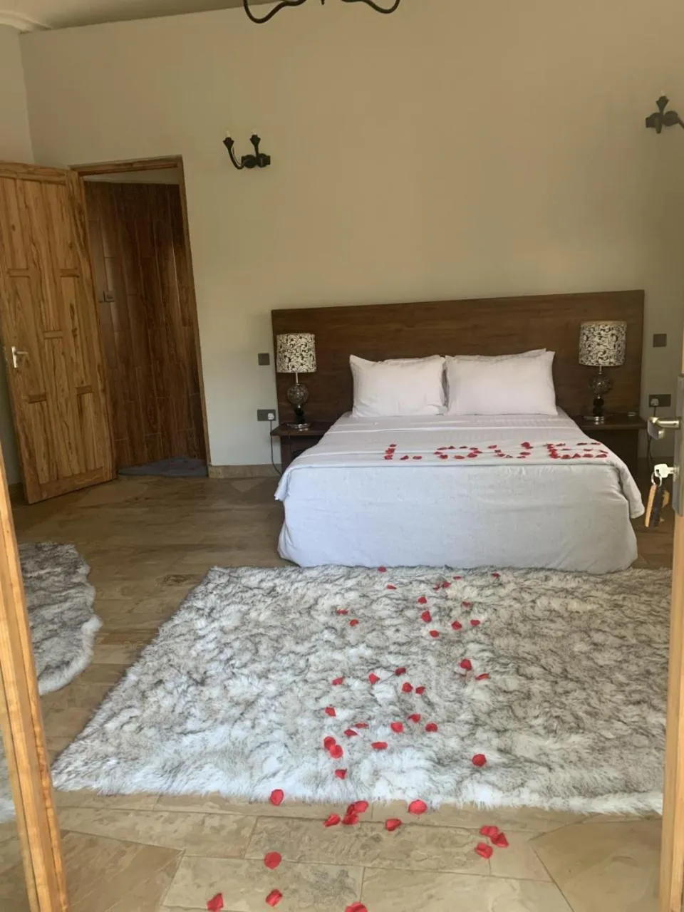 Bed in Tulivu Kilimanjaro Retreat