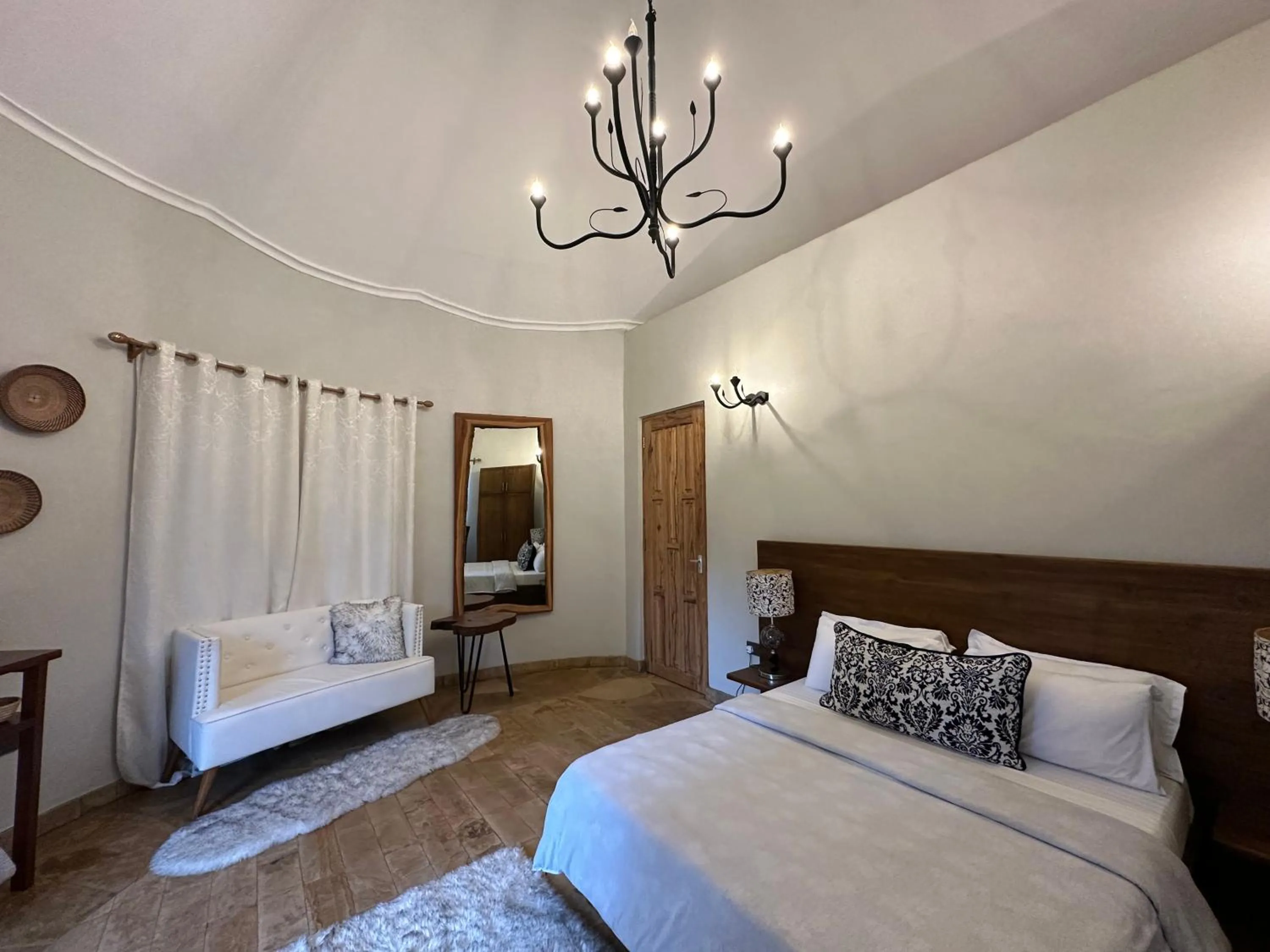 Bed in Tulivu Kilimanjaro Retreat