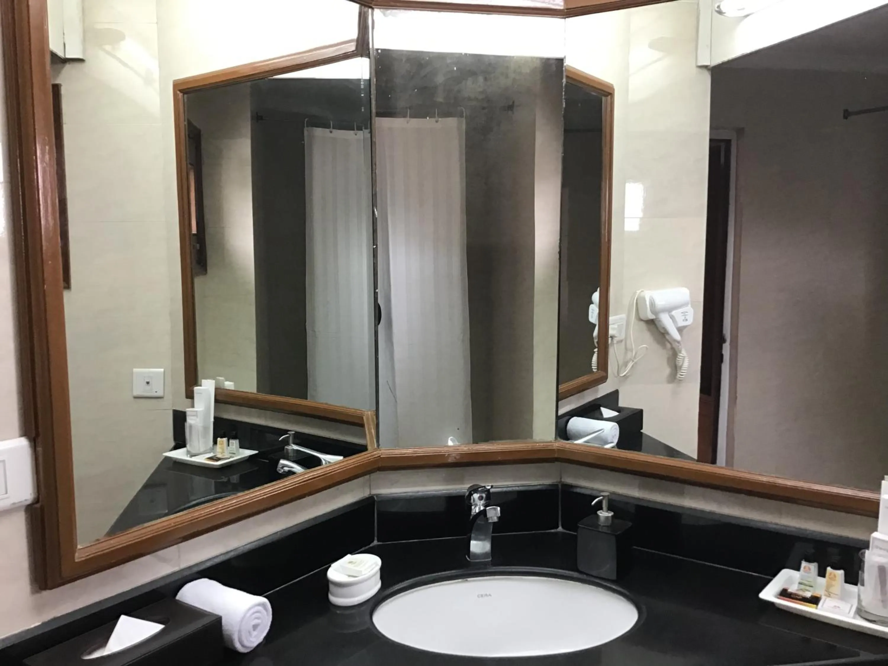 Bathroom in Timber Trail Base Resort - At the Foothills of Adventure