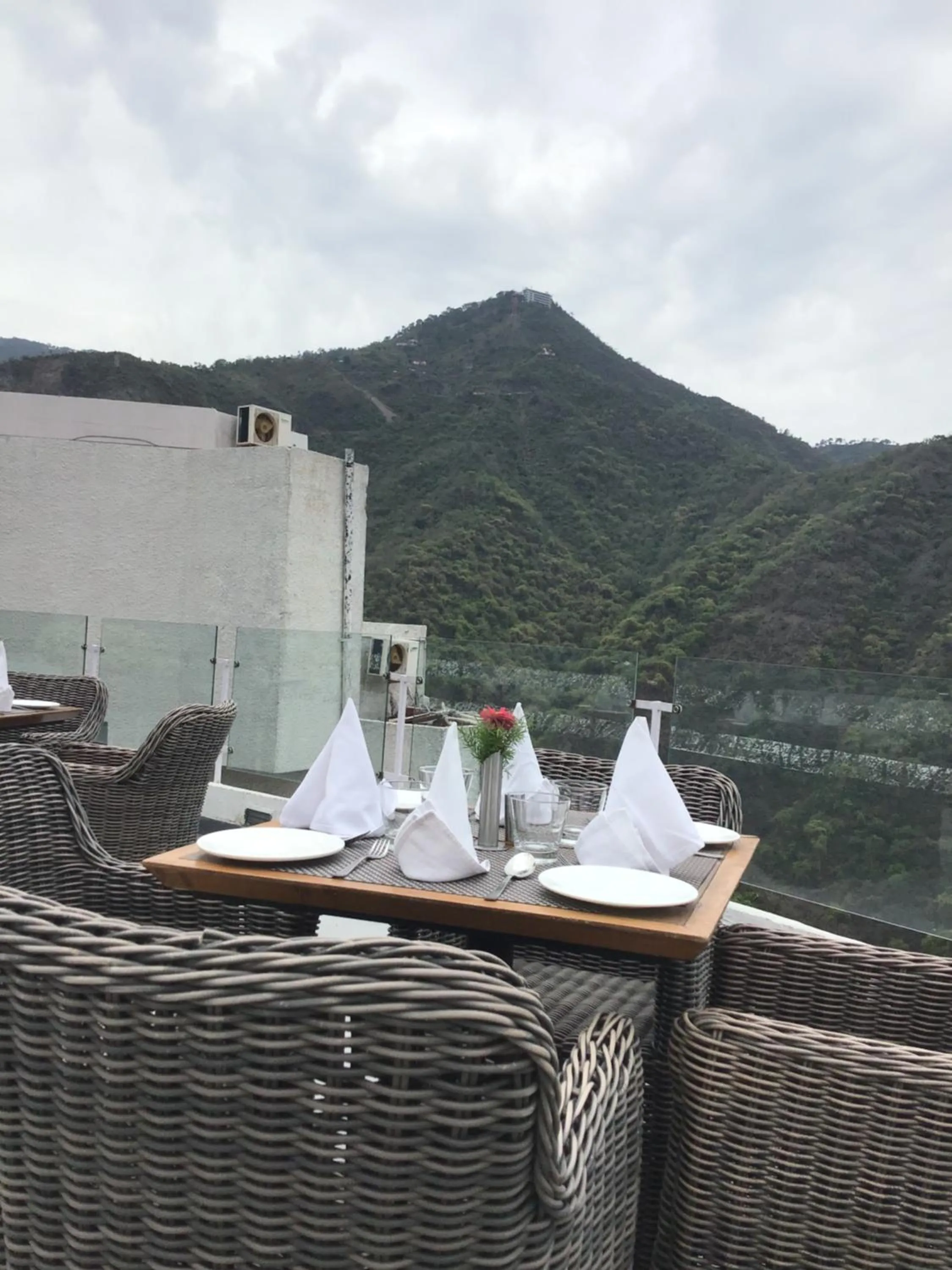 Restaurant/places to eat in Timber Trail Base Resort - At the Foothills of Adventure