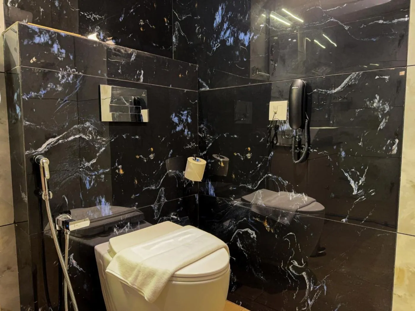 Shower in Au Revoir Wellness Resort, Malampuzha