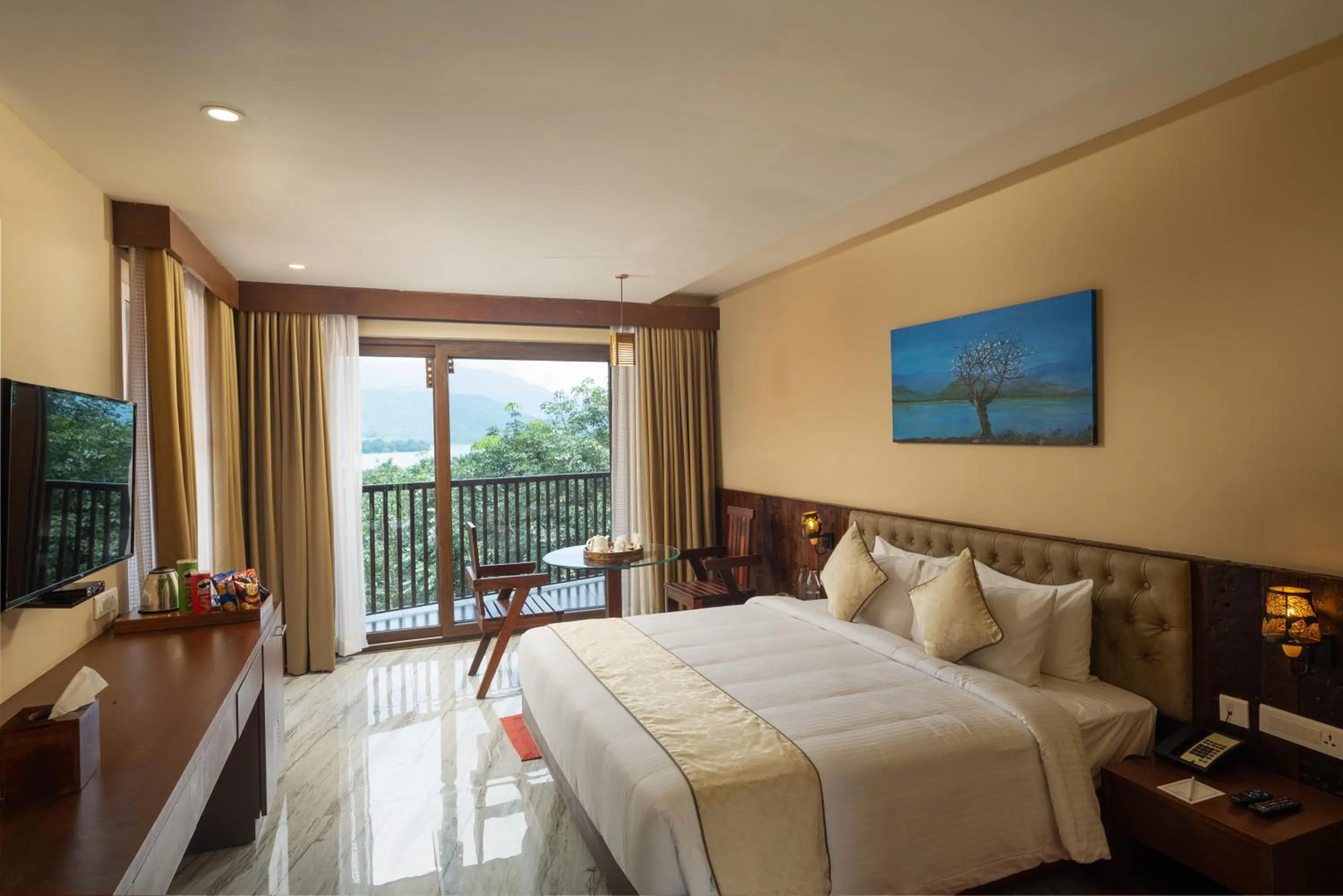 TV and multimedia, Bed in Au Revoir Wellness Resort, Malampuzha