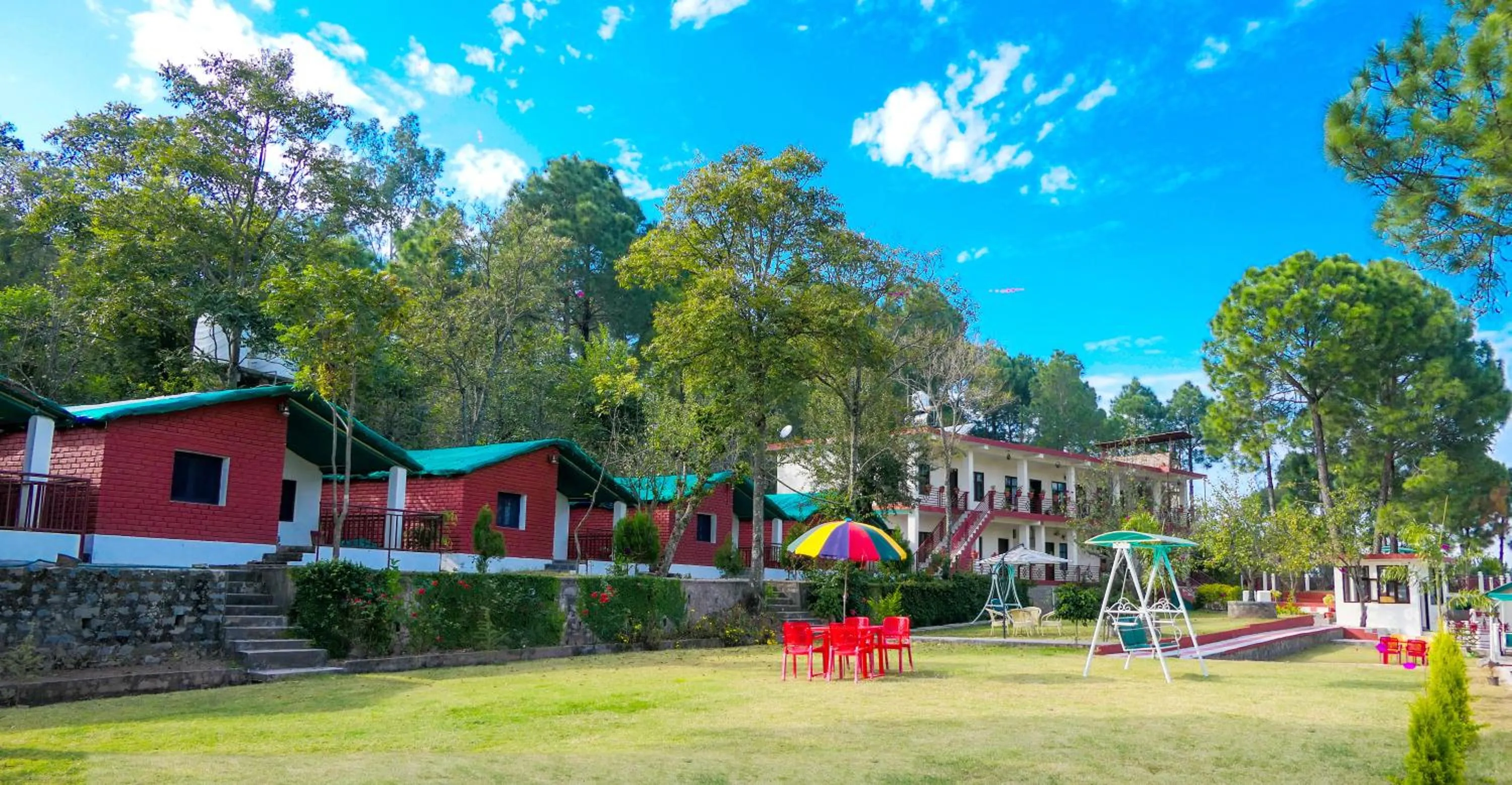 Property building in Kasauli Nature Inn