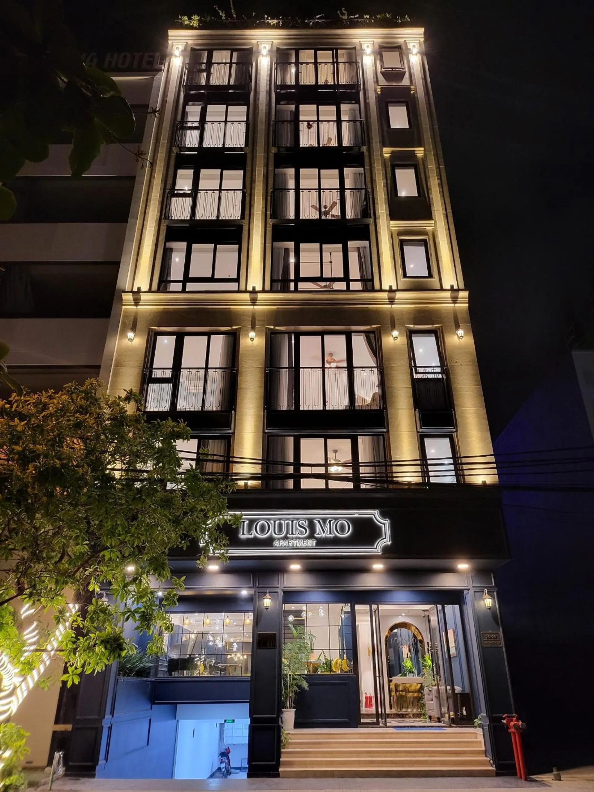 Property building in Louis Mo Apartment