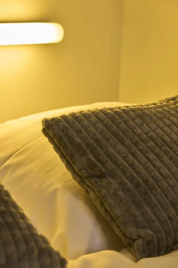 Bed in Hotel Tikkurila