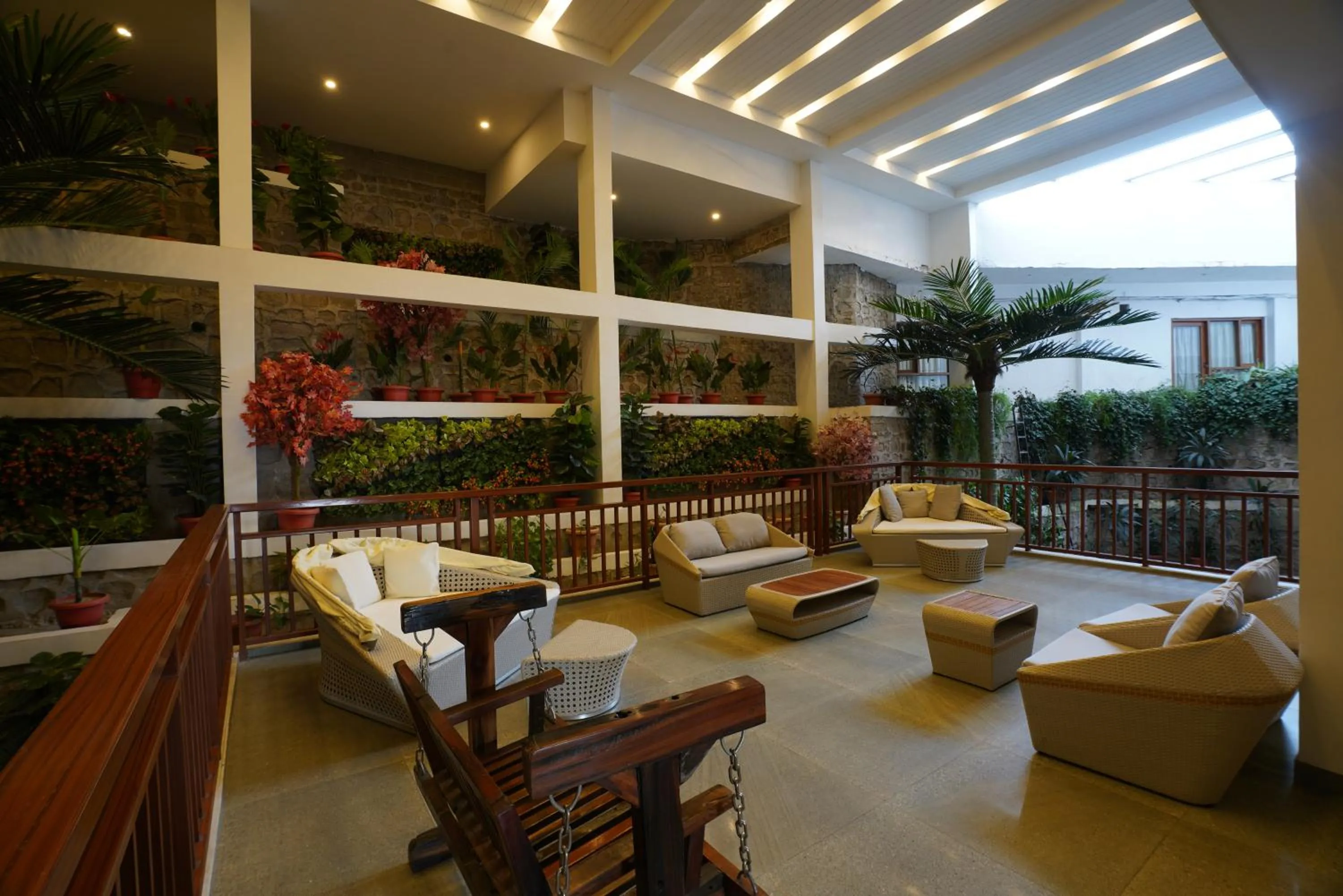 Property building in Timber Trail Heights & Terraces-Cable Car Escape