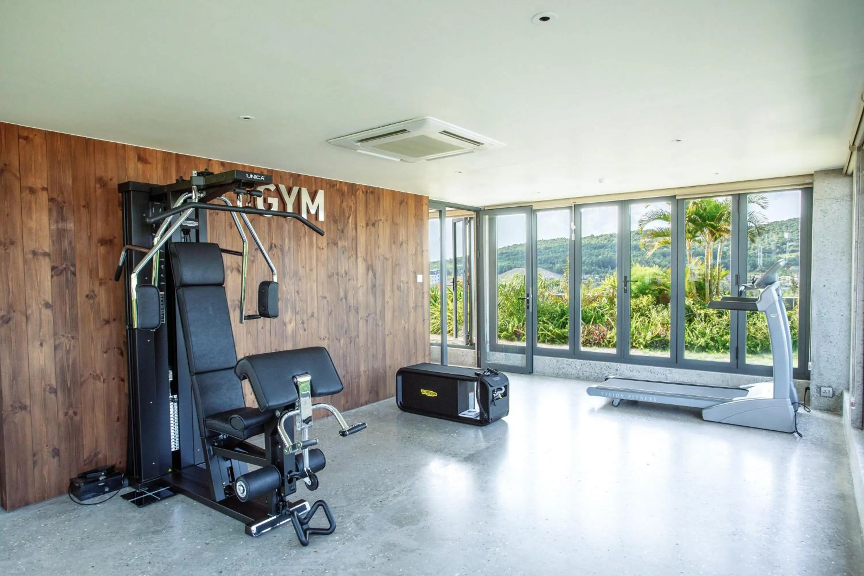 Fitness centre/facilities in JM Boutique Hotel