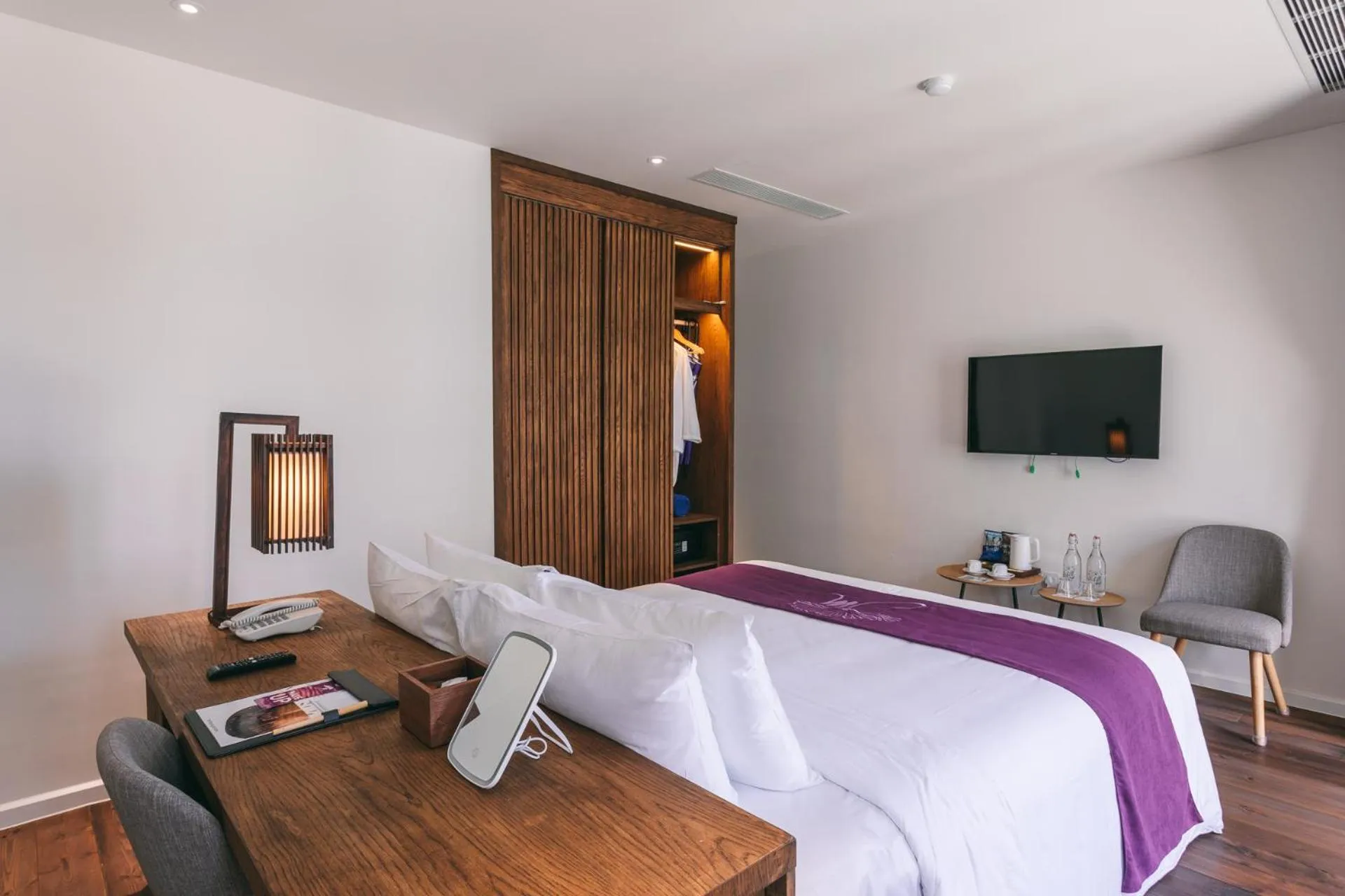 Bed in JM Boutique Hotel