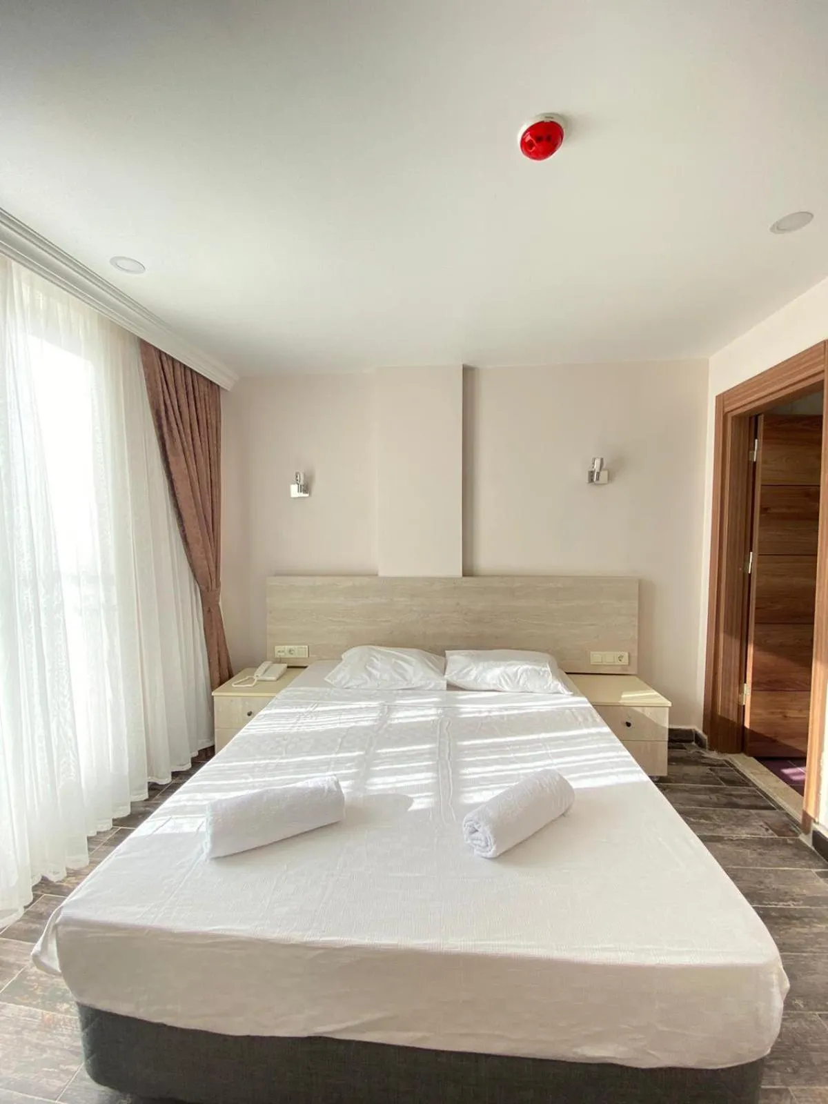 Massage, Bed in Dream Town Hotel&Restaurant
