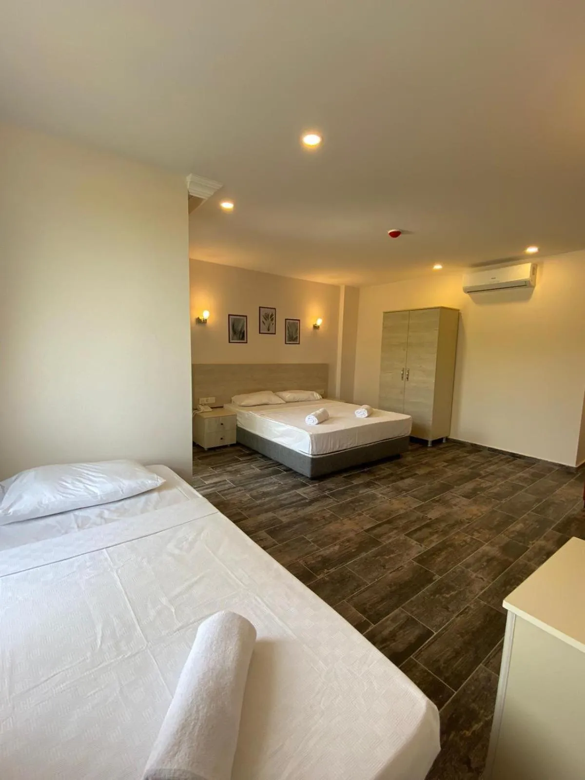 Bedroom, Bed in Dream Town Hotel&Restaurant