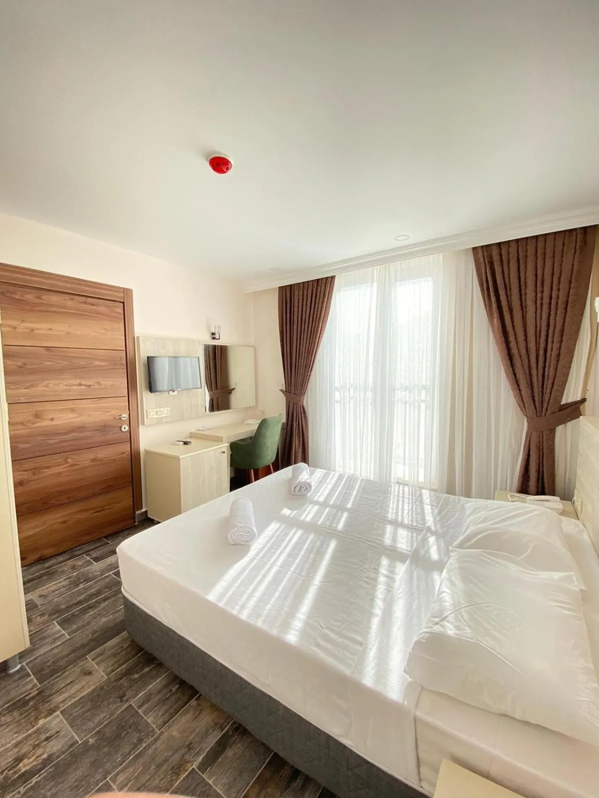 Bed in Dream Town Hotel&Restaurant