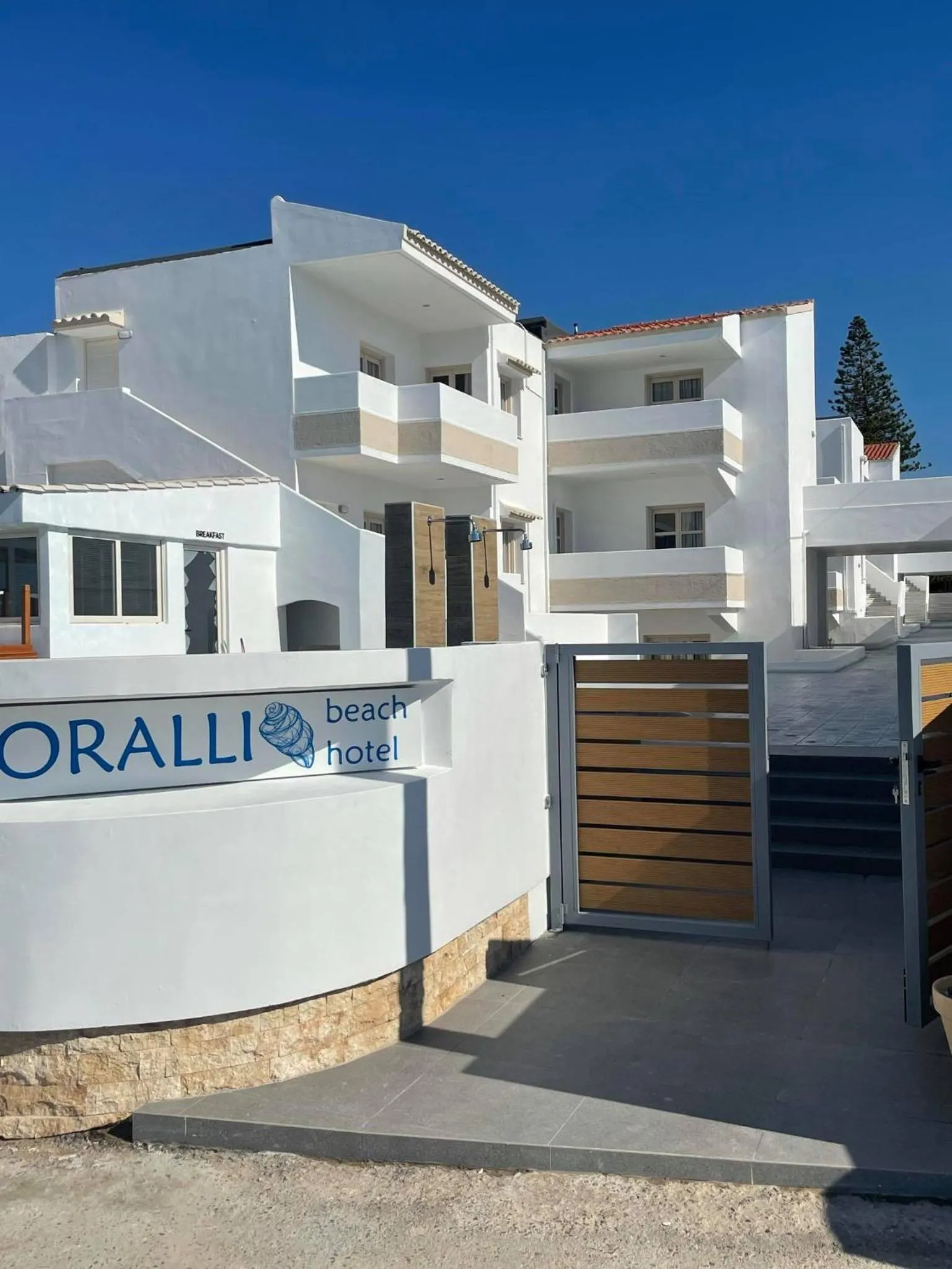 Facade/entrance in Coralli Beach Hotel