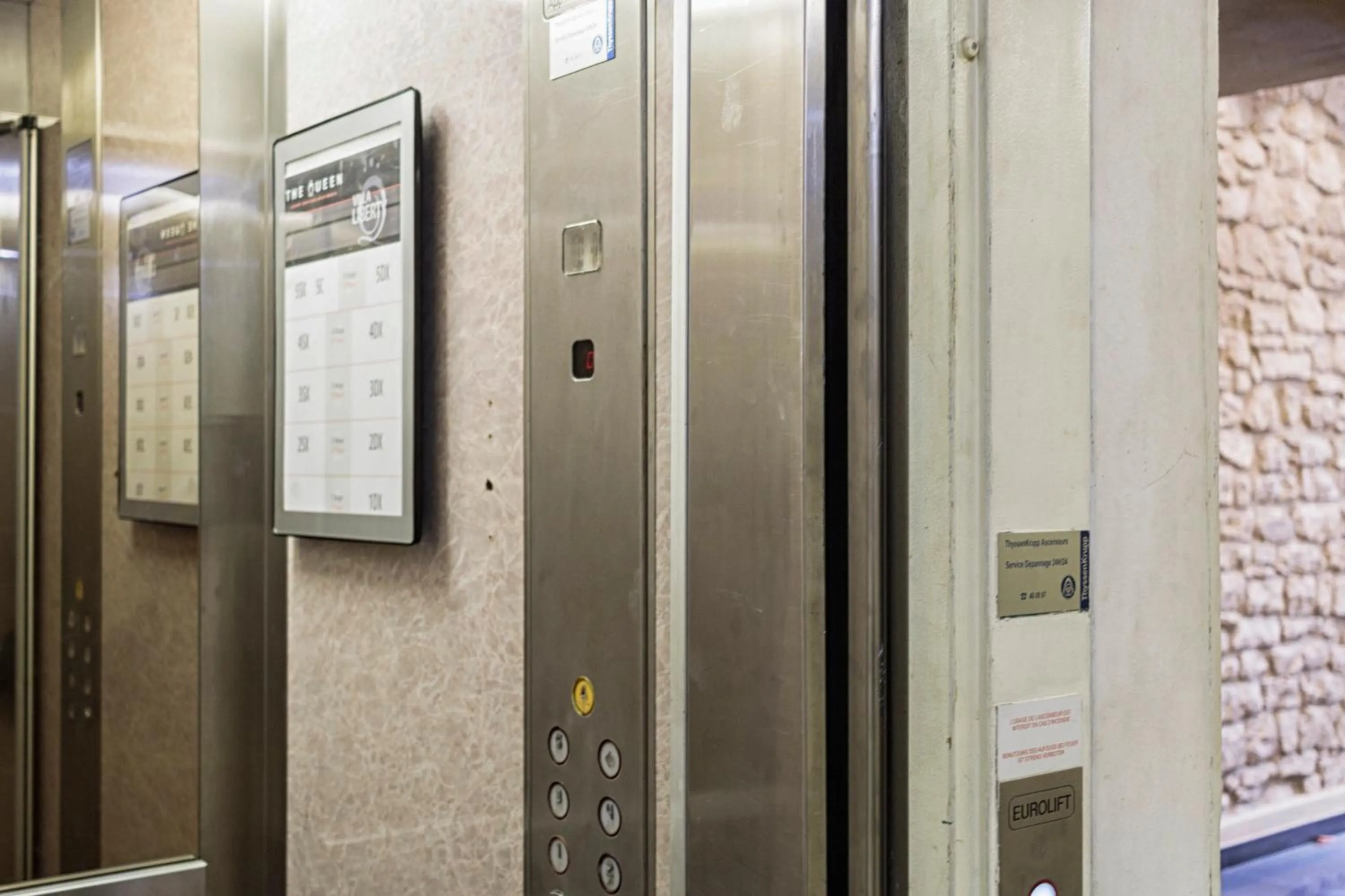 Facade/entrance in The Queen Luxury Apartments - Villa Liberty