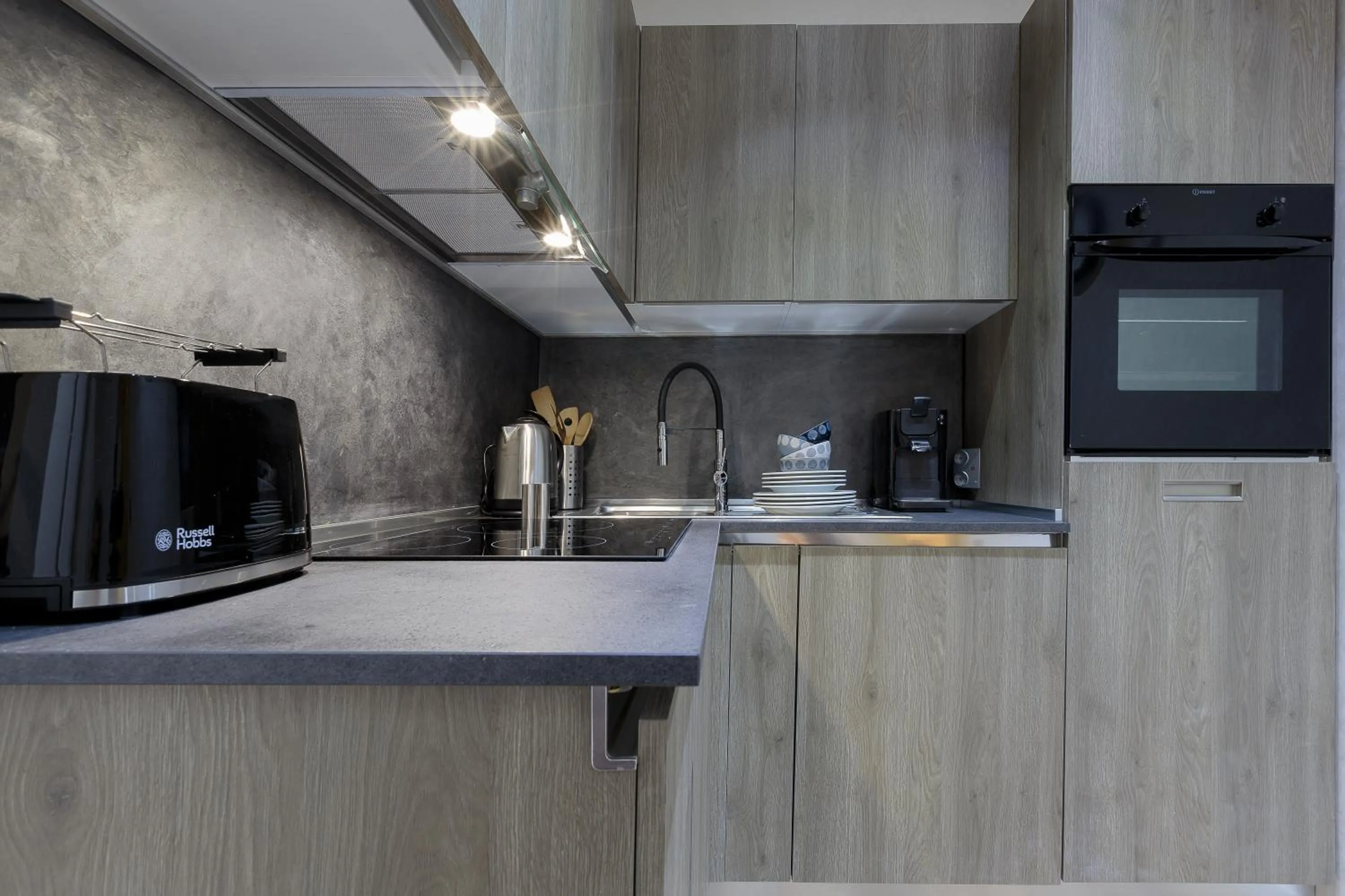 Kitchen or kitchenette in The Queen Luxury Apartments - Villa Liberty