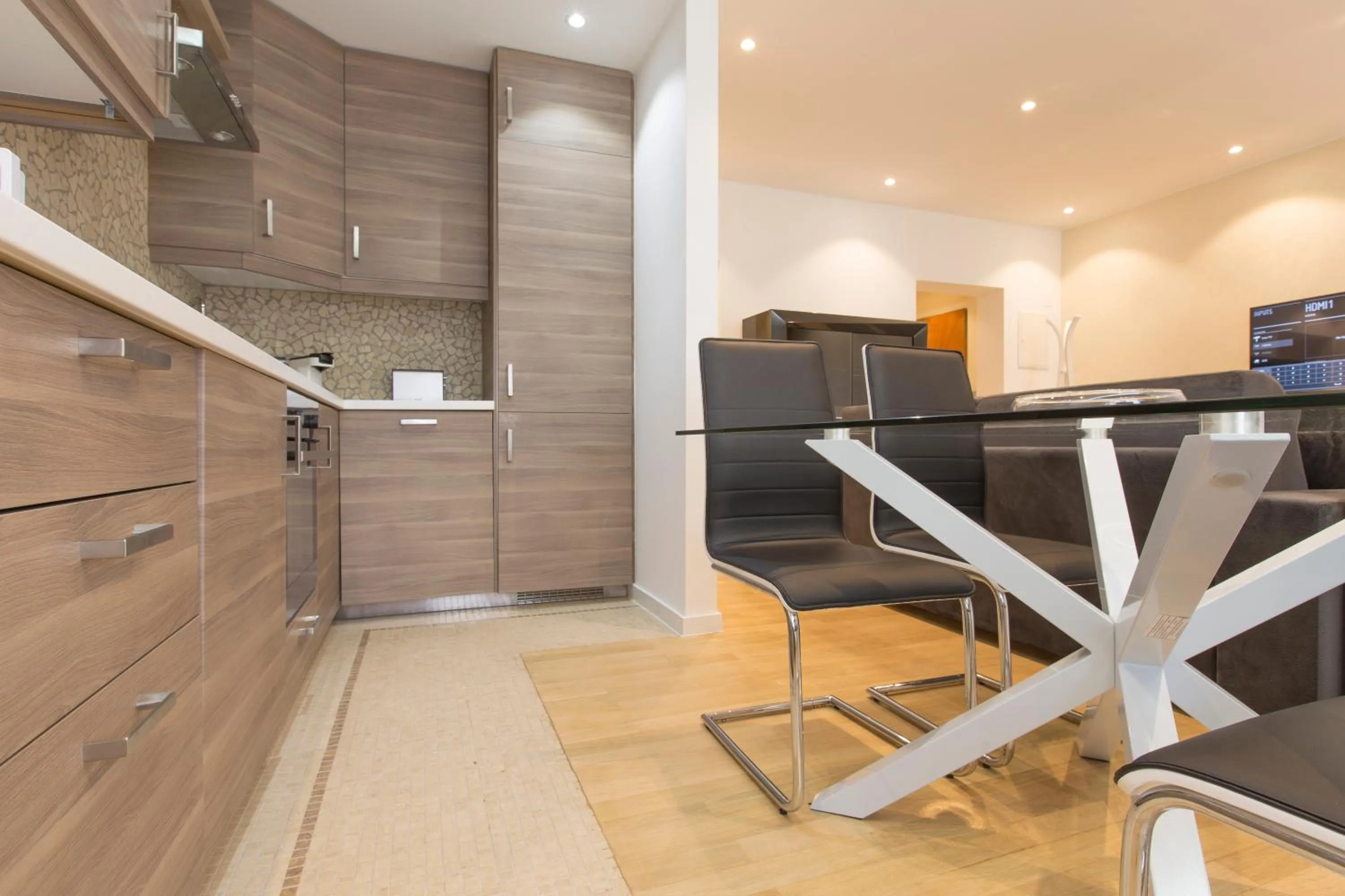 Kitchen or kitchenette in The Queen Luxury Apartments - Villa Liberty