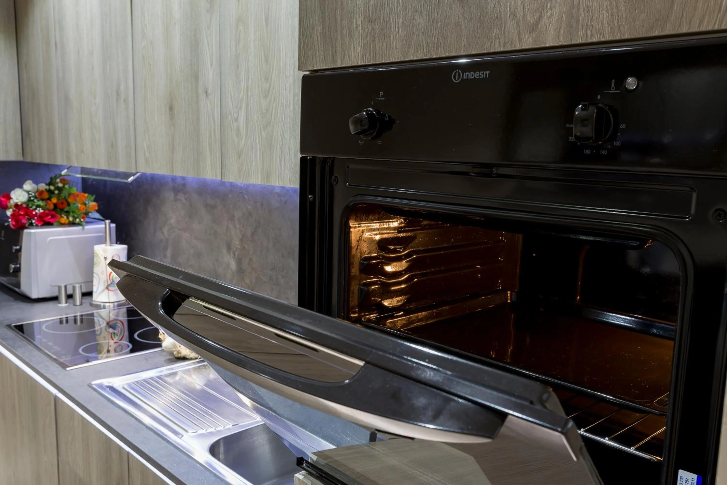 Kitchen or kitchenette in The Queen Luxury Apartments - Villa Liberty