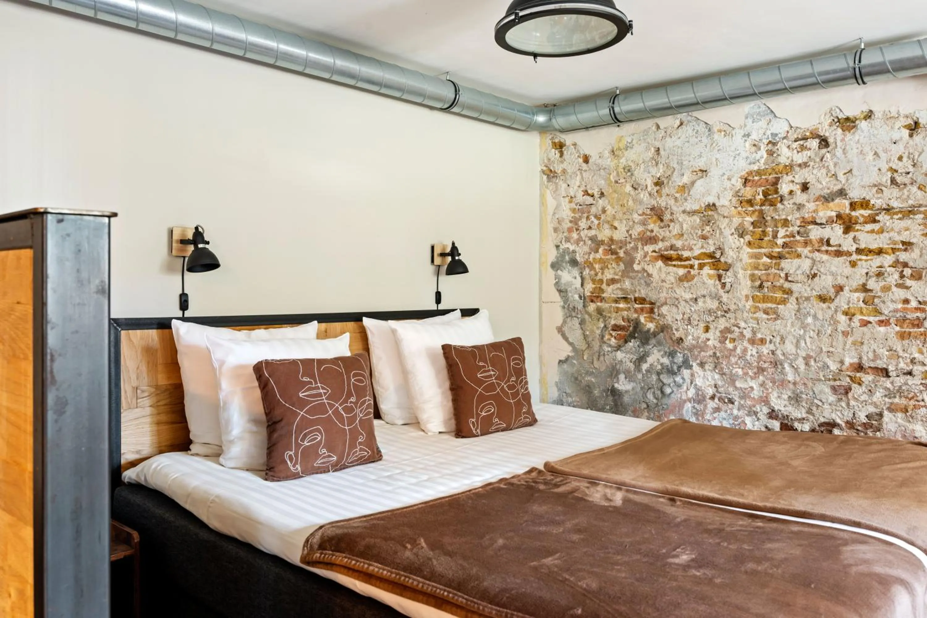 Bed in Boetiekhotel Ons Oude Raadhuis