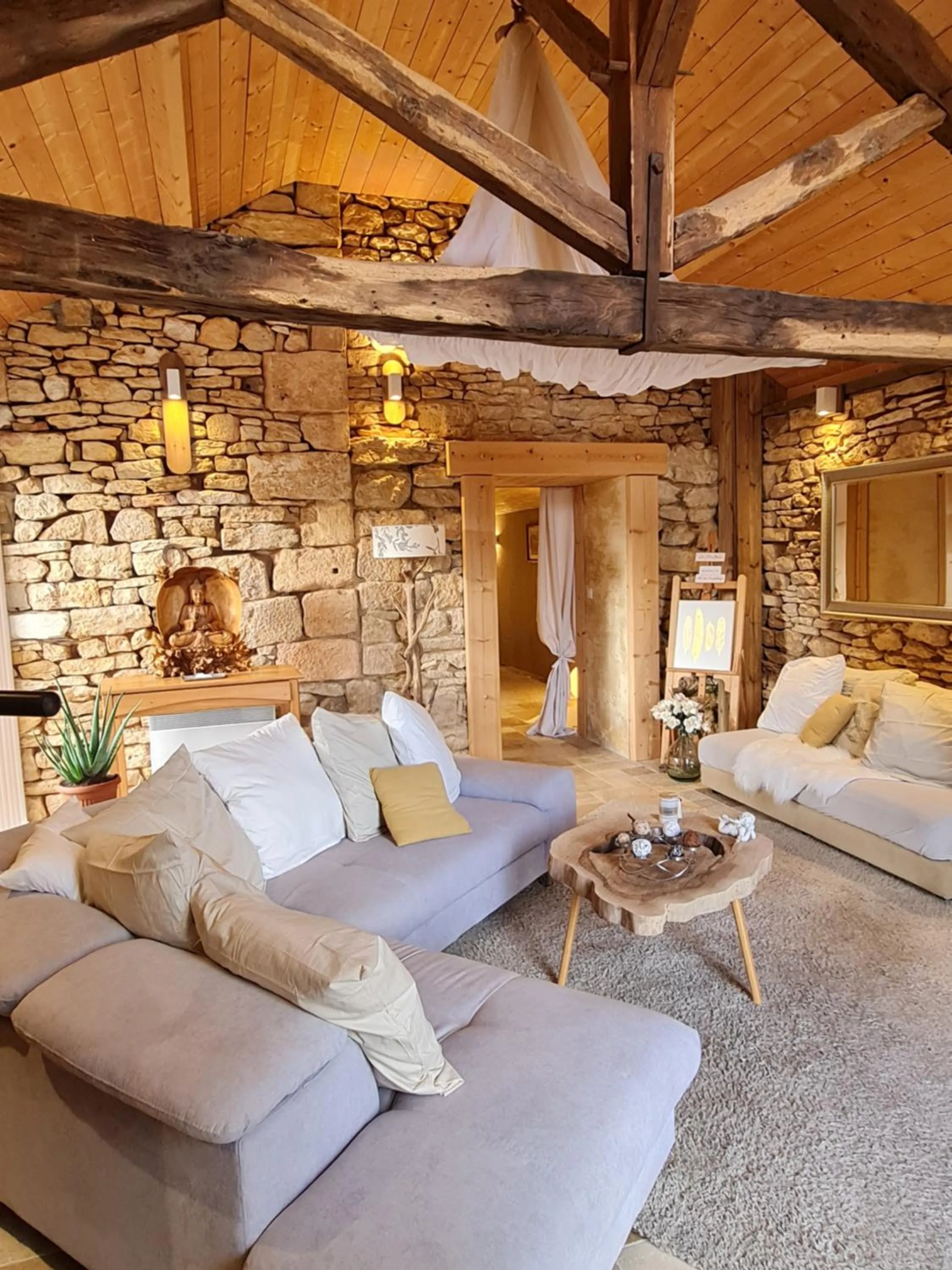 Massage in Le Clos de la Tour