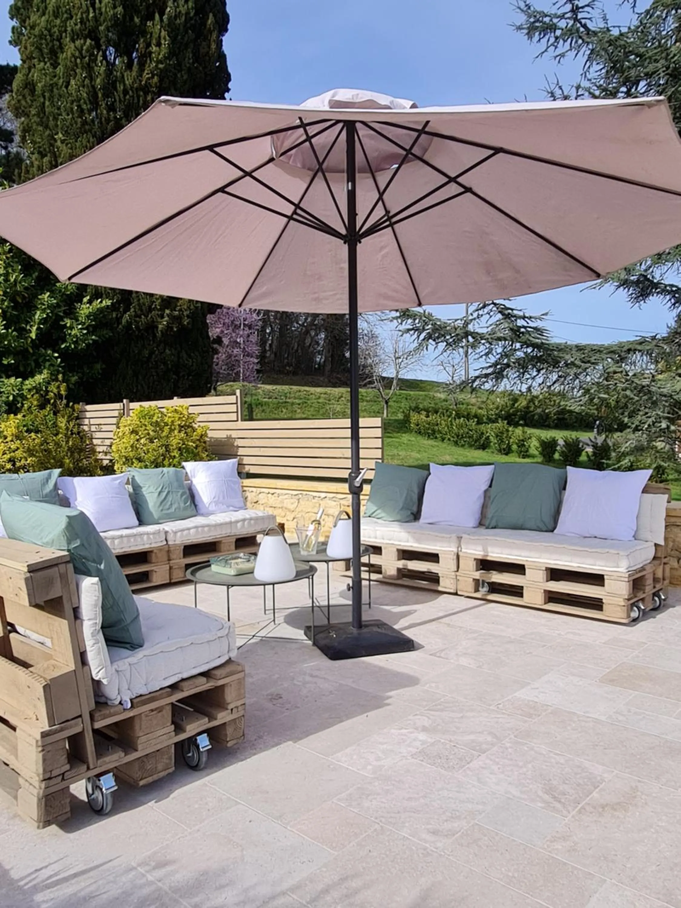 Balcony/Terrace in Le Clos de la Tour