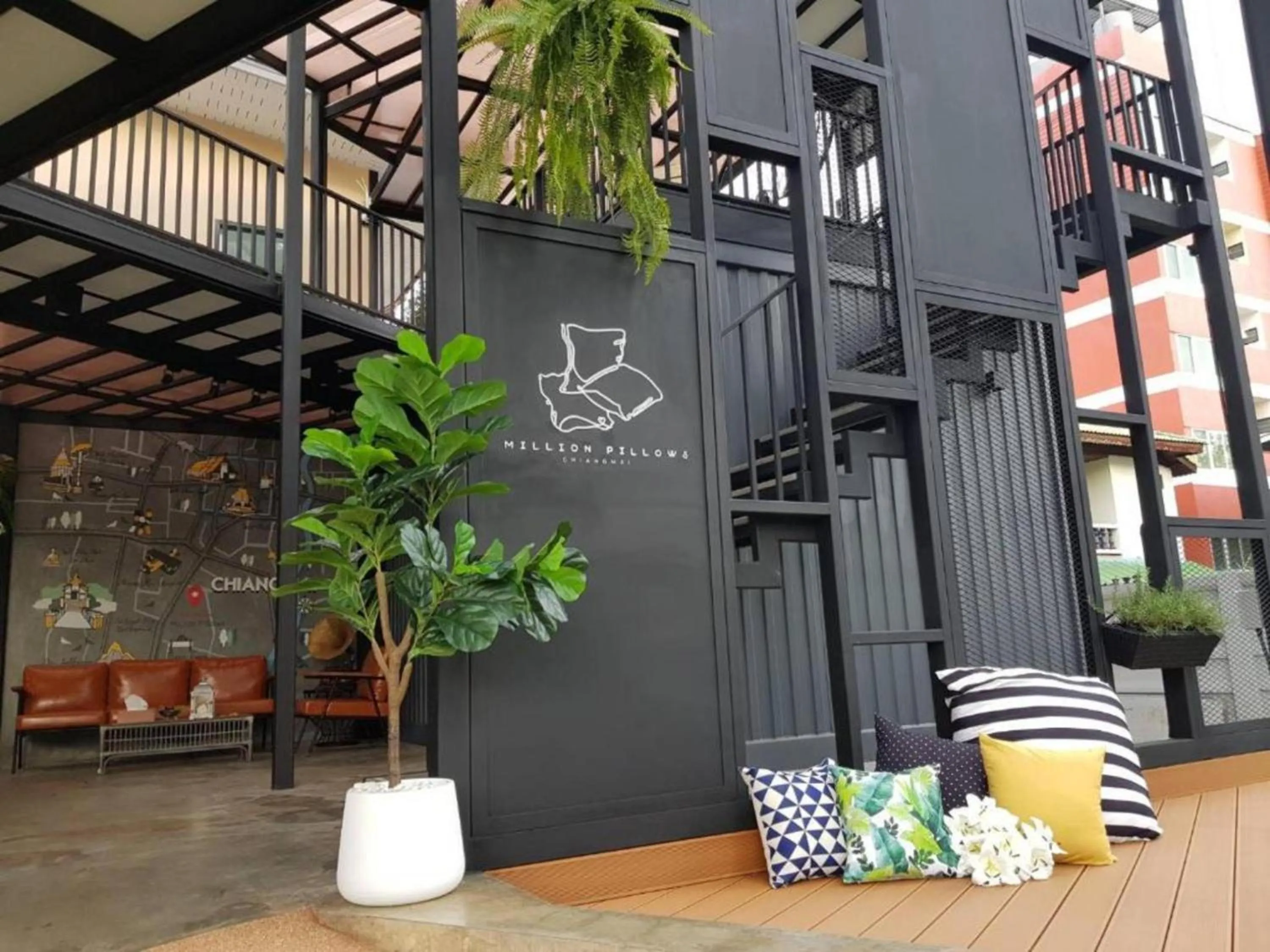 Lobby or reception in Capital O 75422 Million Pillows