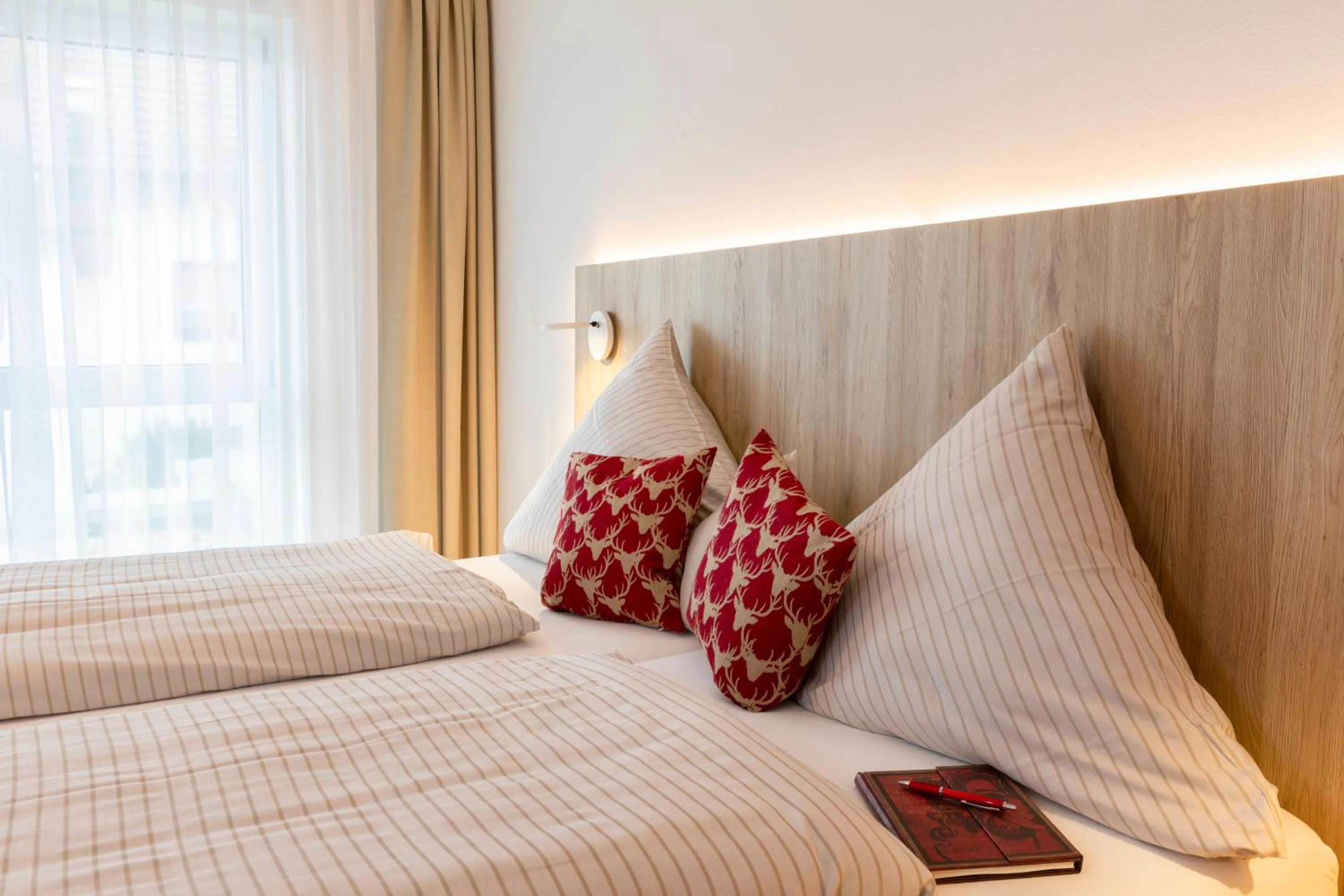 Bed in Kohlers Hotel Engel