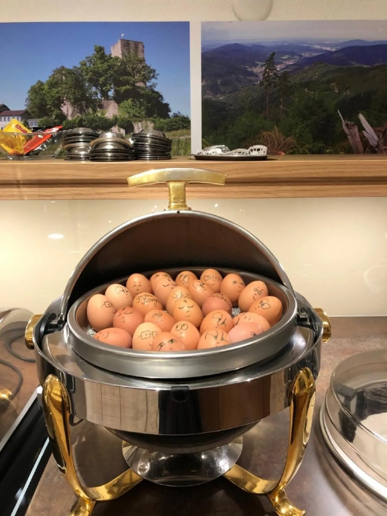 Breakfast in Kohlers Hotel Engel