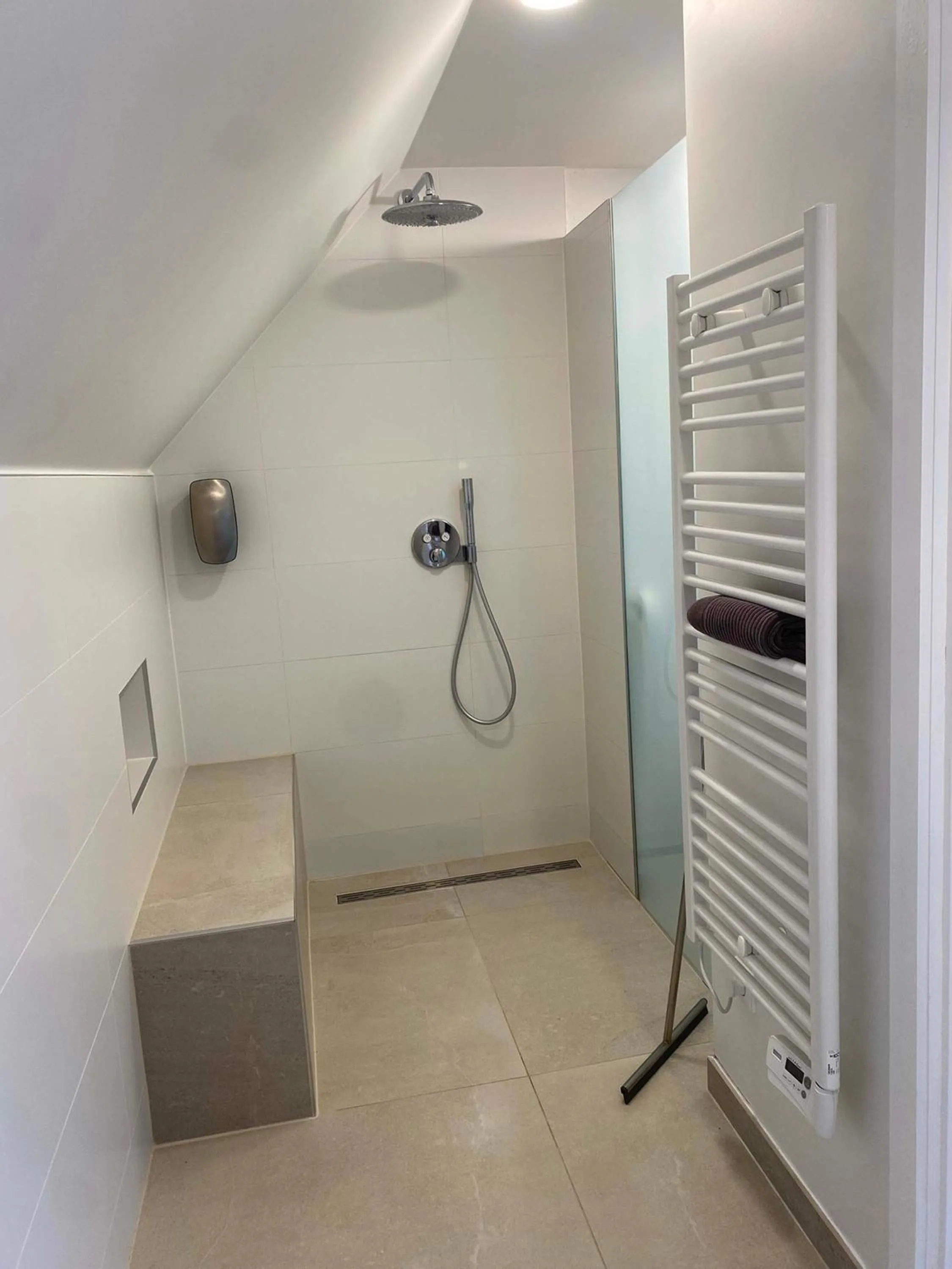 Shower in Vida Verde