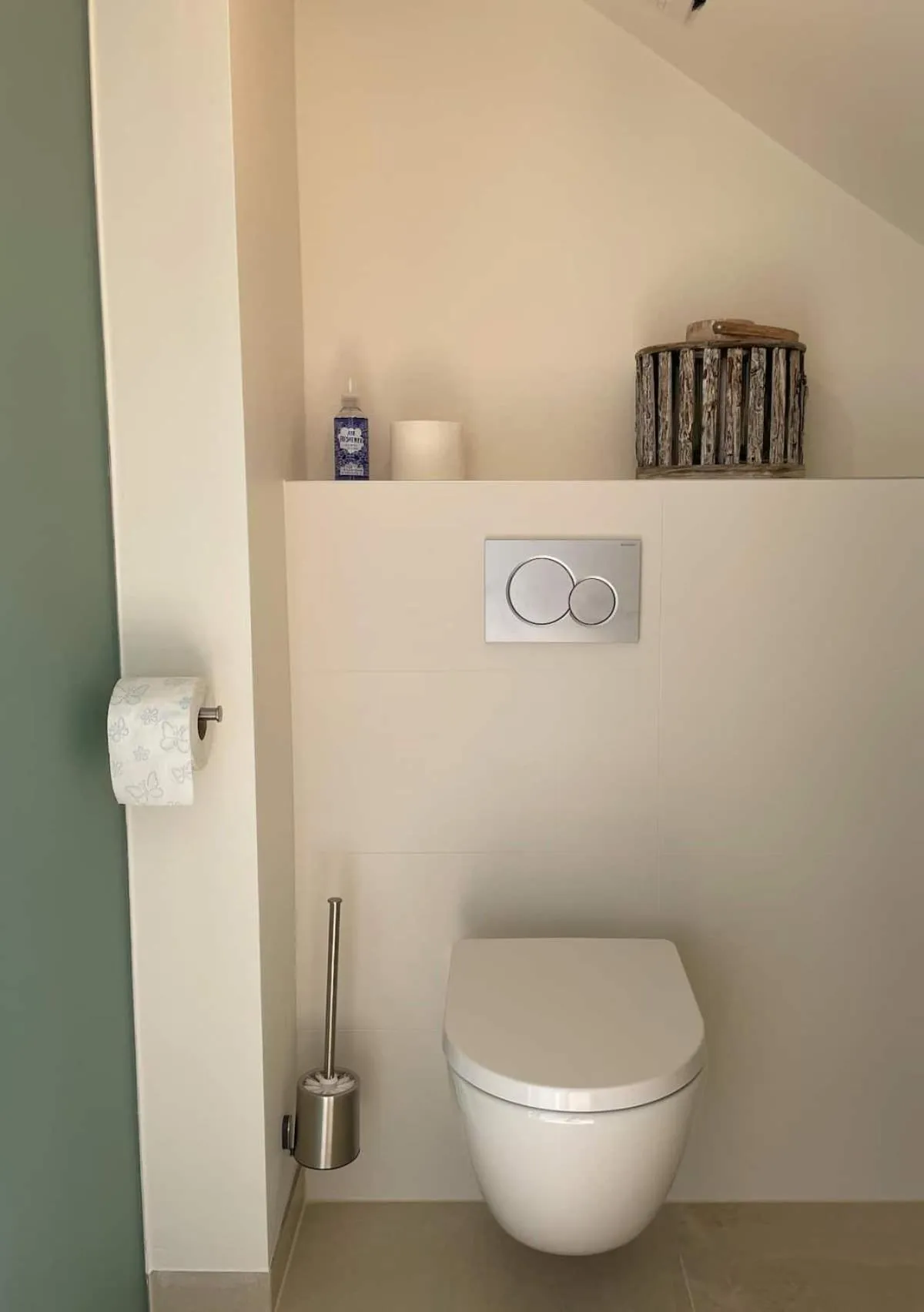 Toilet in Vida Verde